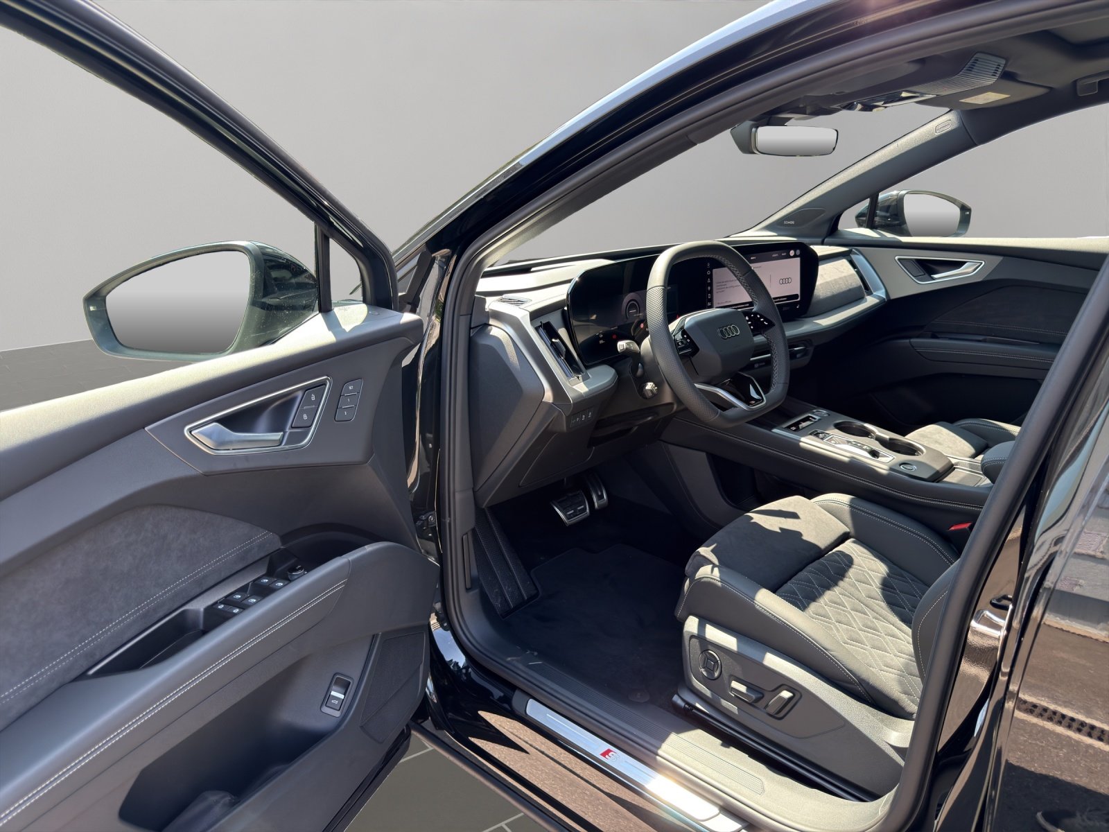 AUDI Q4 Sportback e-tron quattro performance Swiss Ski, Elettrica, Auto nuove, Automatico - 6