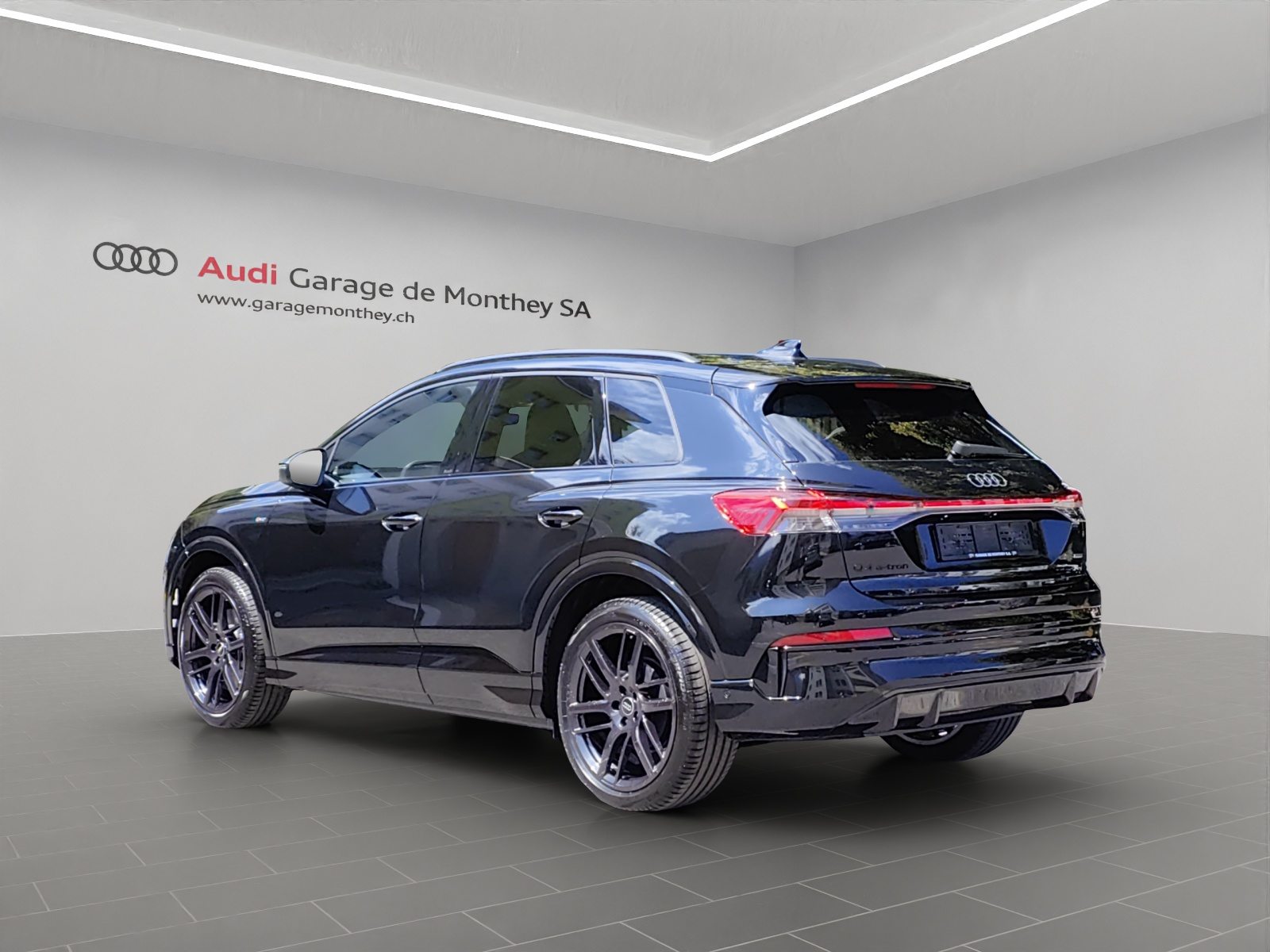 AUDI Q4 e-tron SUV quattro performance Attraction, Elettrica, Auto nuove, Automatico - 3