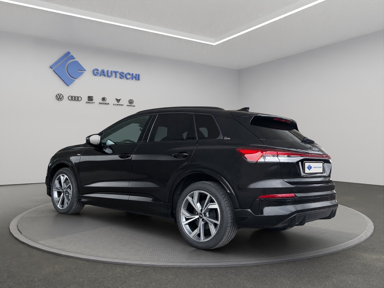 AUDI Q4 e-tron SUV quattro performance Swiss Ski, Elektro, Neuwagen, Automatik - 3
