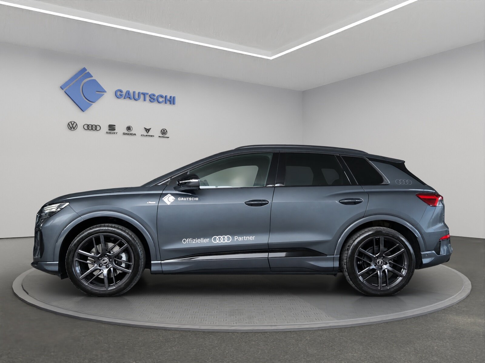 AUDI Q4 e-tron SUV quattro performance, Electric, Second hand / Used, Automatic - 2