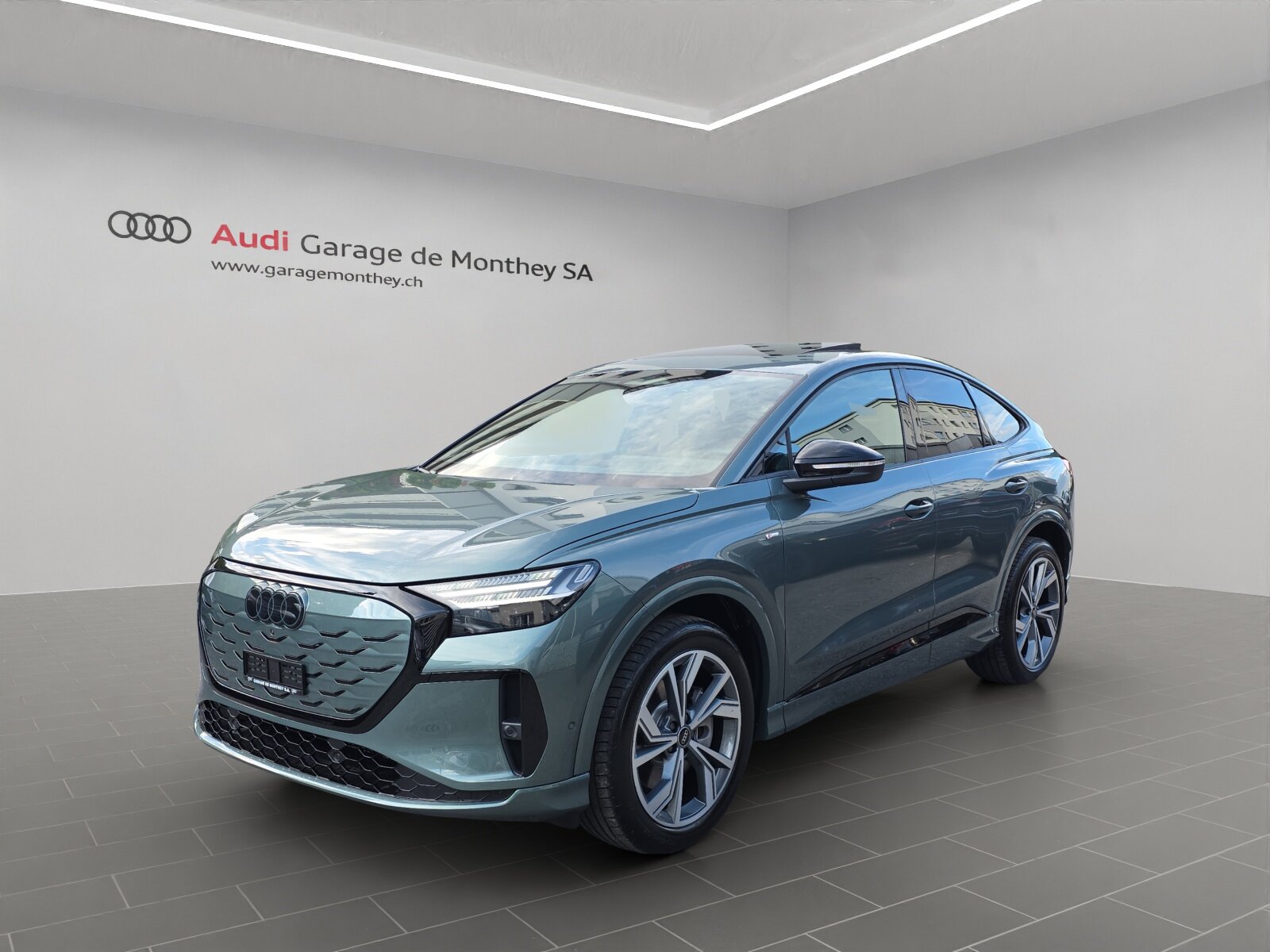 AUDI Q4 Sportback e-tron quattro performance Swiss Ski