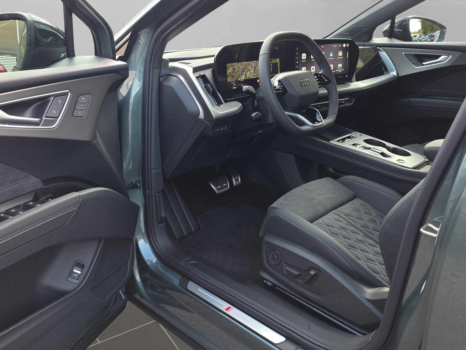 AUDI Q4 Sportback e-tron quattro performance Swiss Ski, Elektro, Vorführwagen, Automatik - 7