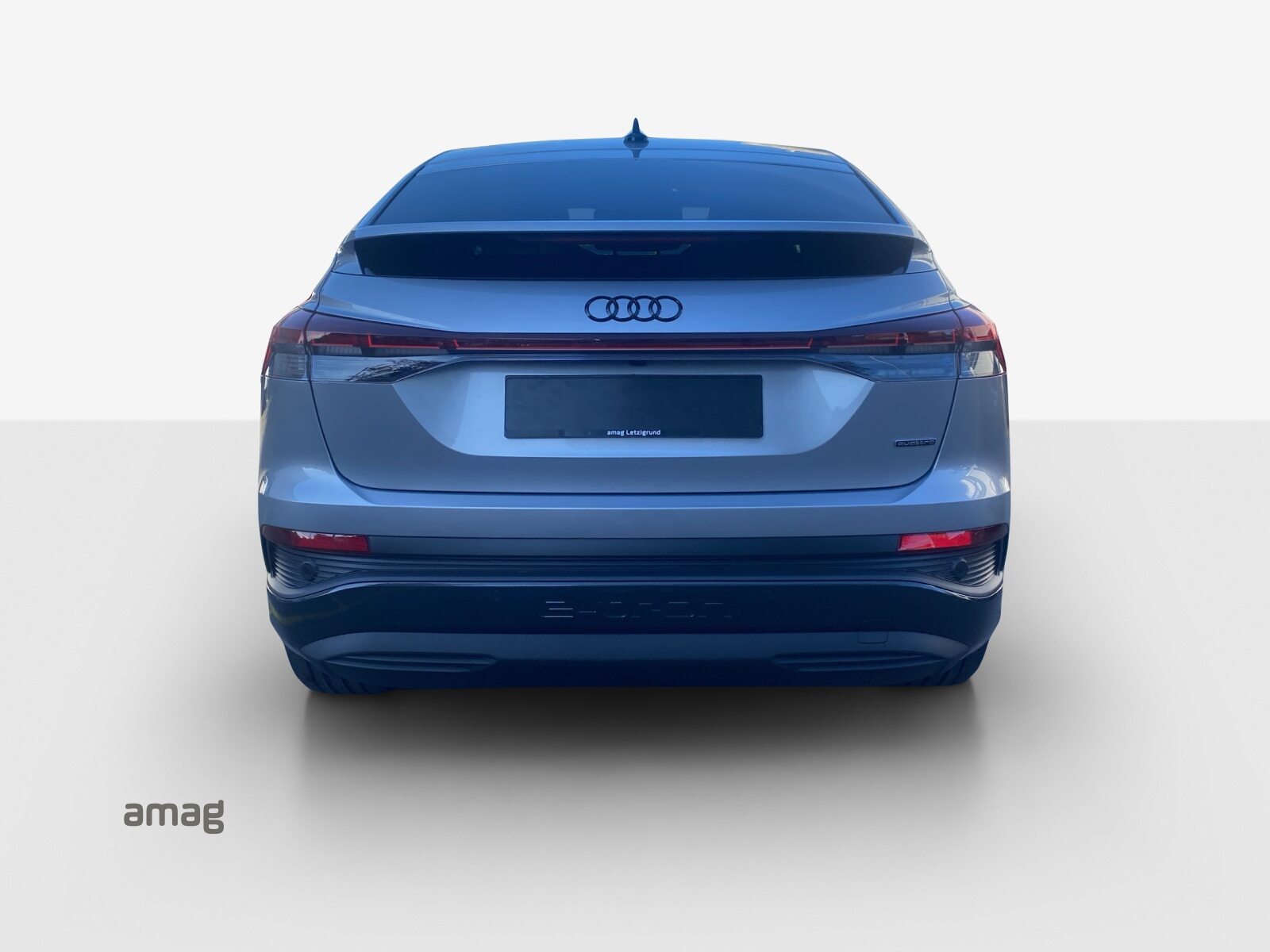 AUDI Q4 SB 45 e-tron quattro Edition Swiss-Ski, Elektro, Neues Fahrzeug mit Tageszulassung, Automatik - 4