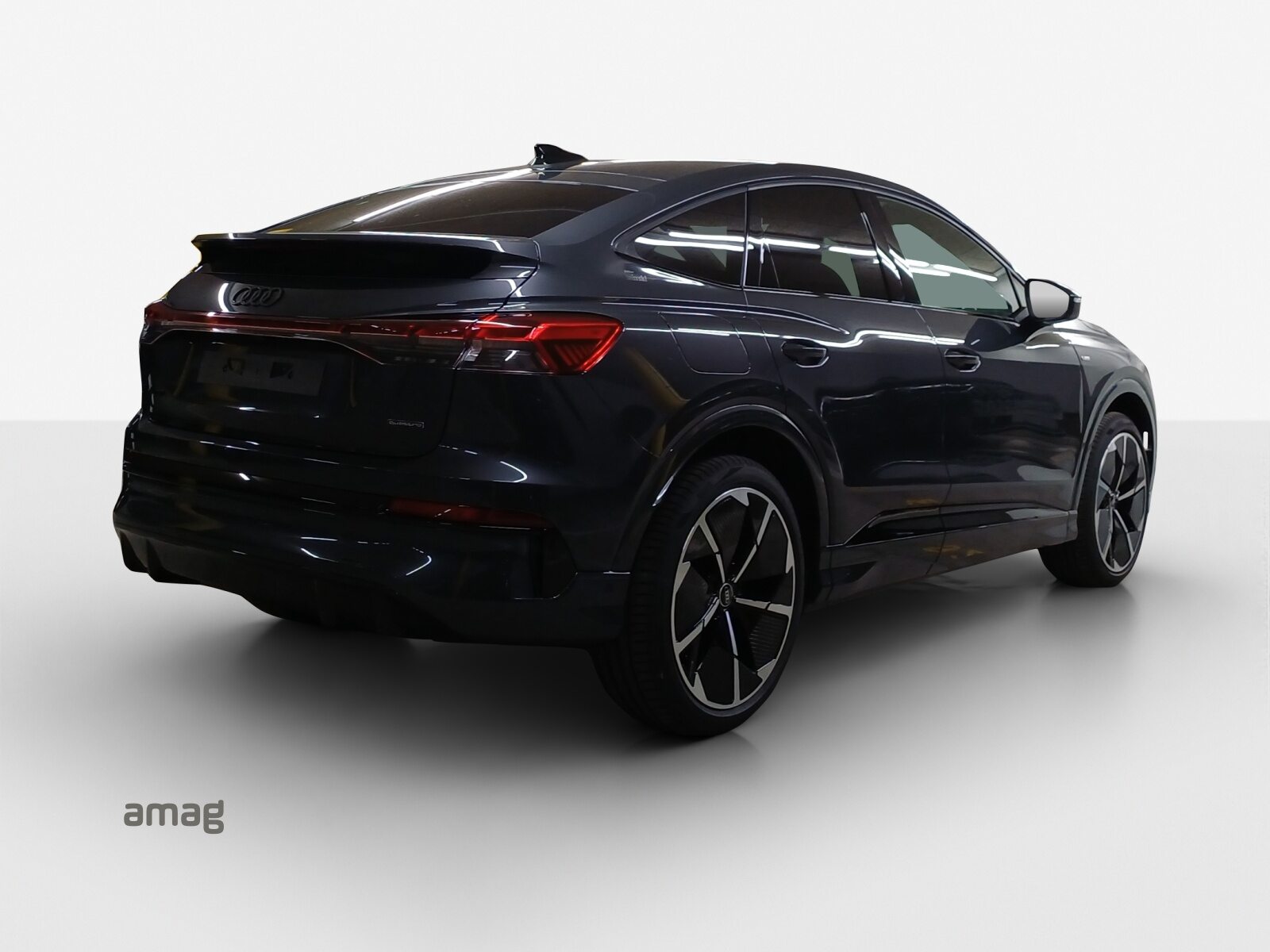 AUDI Q4 Sportback e-tron quattro performance Edition Swiss-Ski, Elettrica, Auto a km zero, Automatico - 5