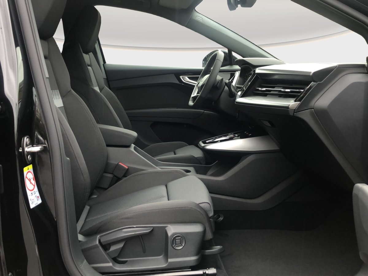 AUDI Q4 Sportback e-tron 35, Electric, New car, Automatic - 7