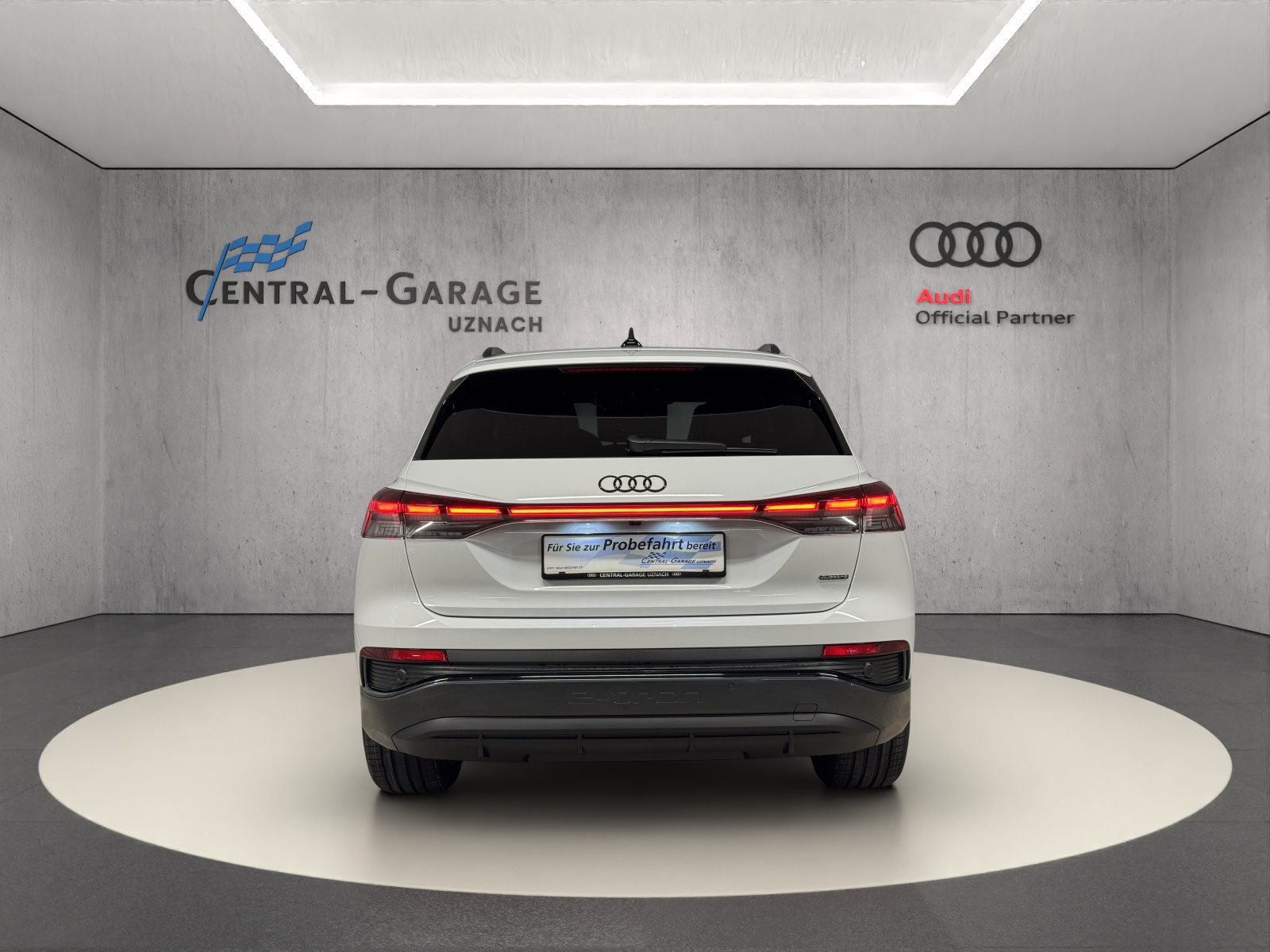 AUDI Q4 45 e-tron quattro Edition Swiss-Ski, Électrique, Voiture nouvelle, Automatique - 5