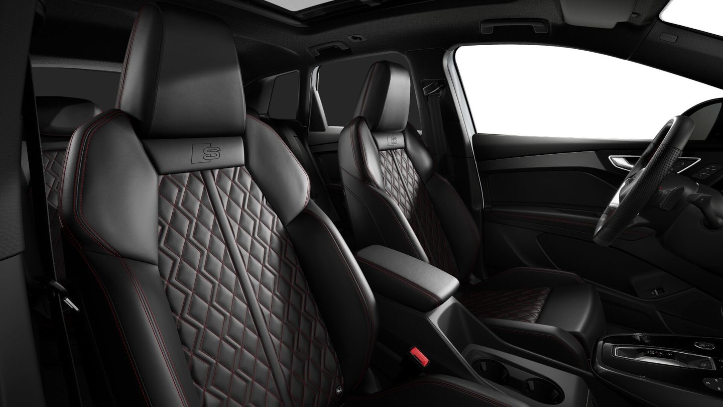 AUDI Q4 45 e-tron quattro Edition Swiss-Ski, Électrique, Voiture nouvelle, Automatique - 7