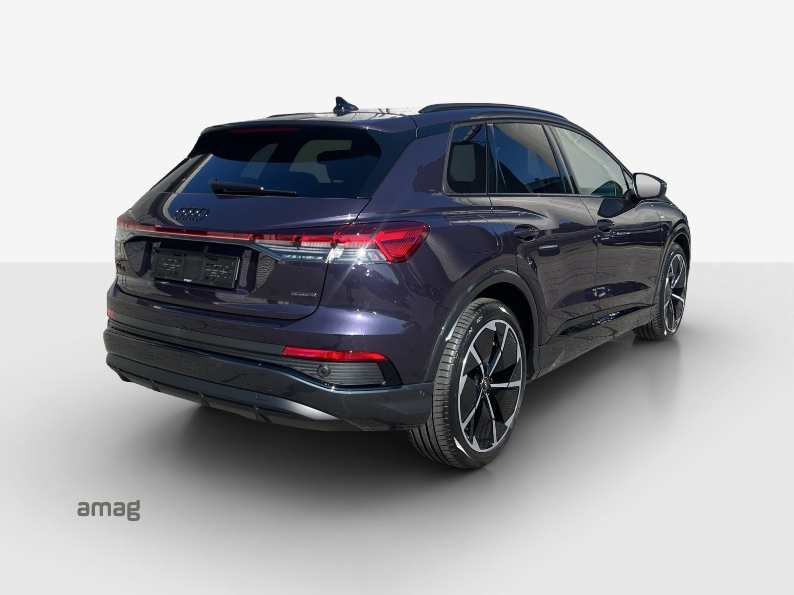 AUDI Q4 45 e-tron quattro Edition Swiss-Ski, Electric, New car, Automatic - 5