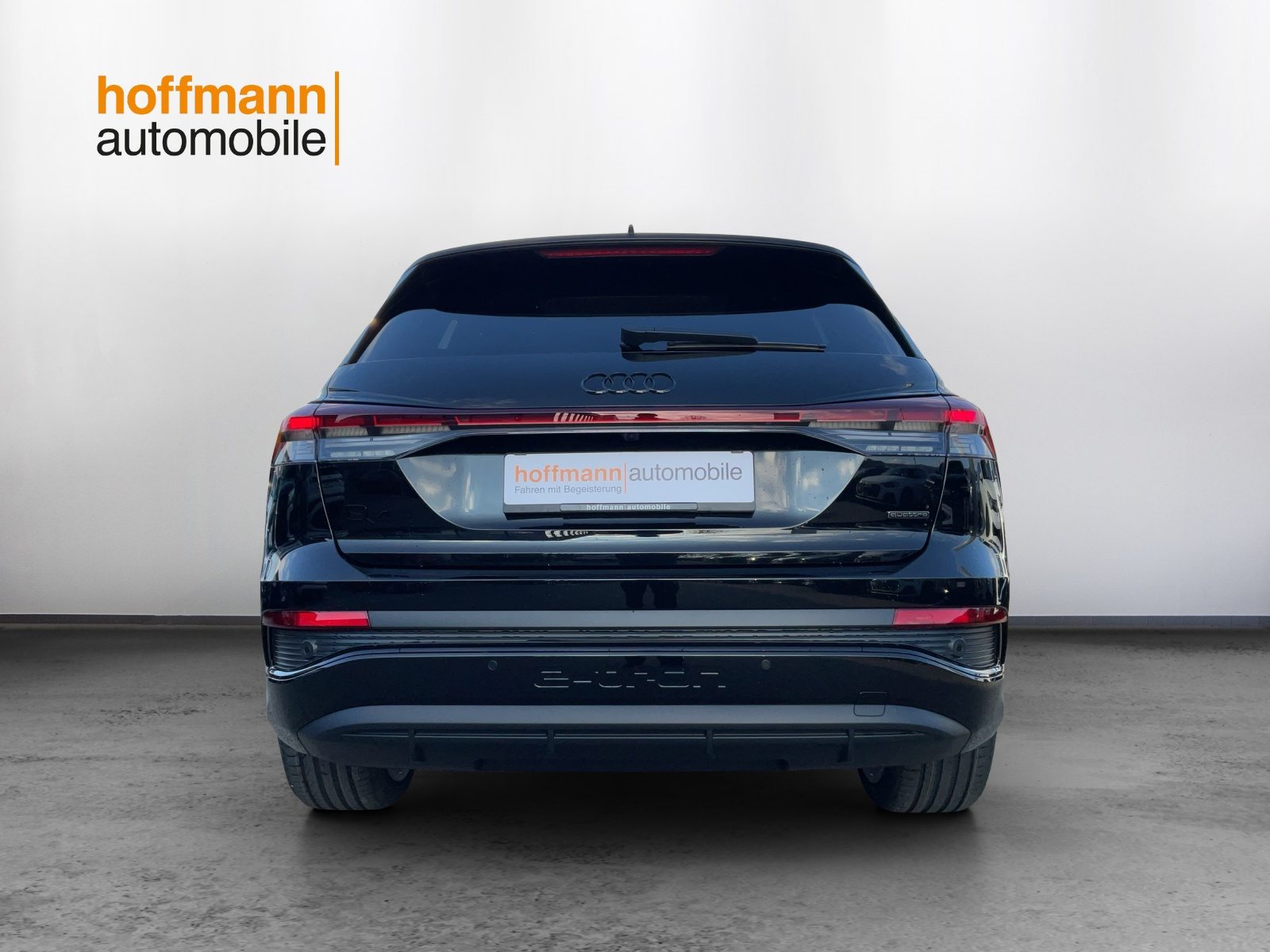 AUDI Q4 45 e-tron quattro Edition Swiss-Ski, Electric, New car, Automatic - 5