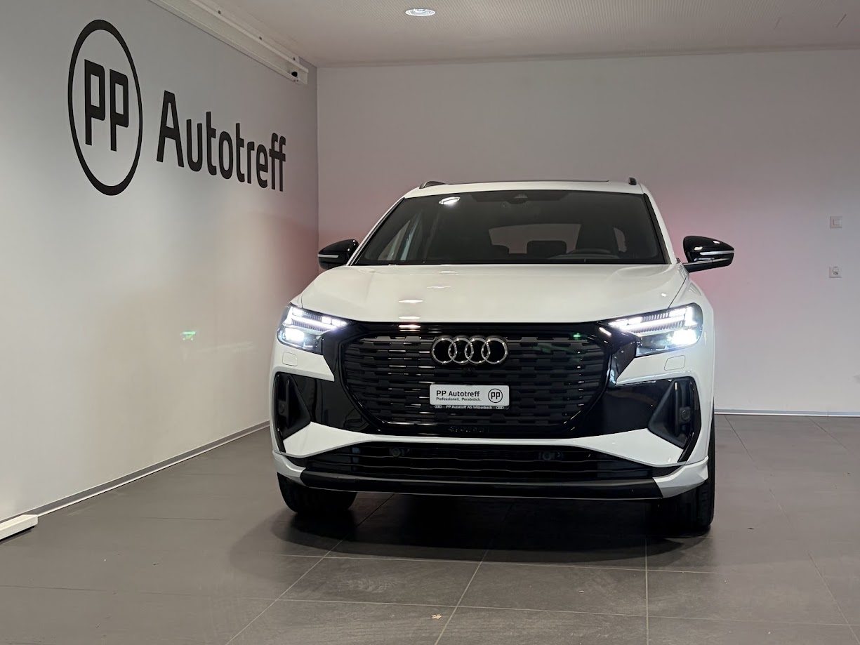 AUDI Q4 45 e-tron quattro Edition Swiss-Ski