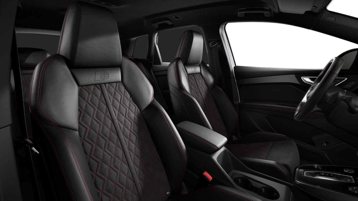 AUDI Q4 45 e-tron quattro Edition Swiss-Ski, Electric, New car, Automatic - 7
