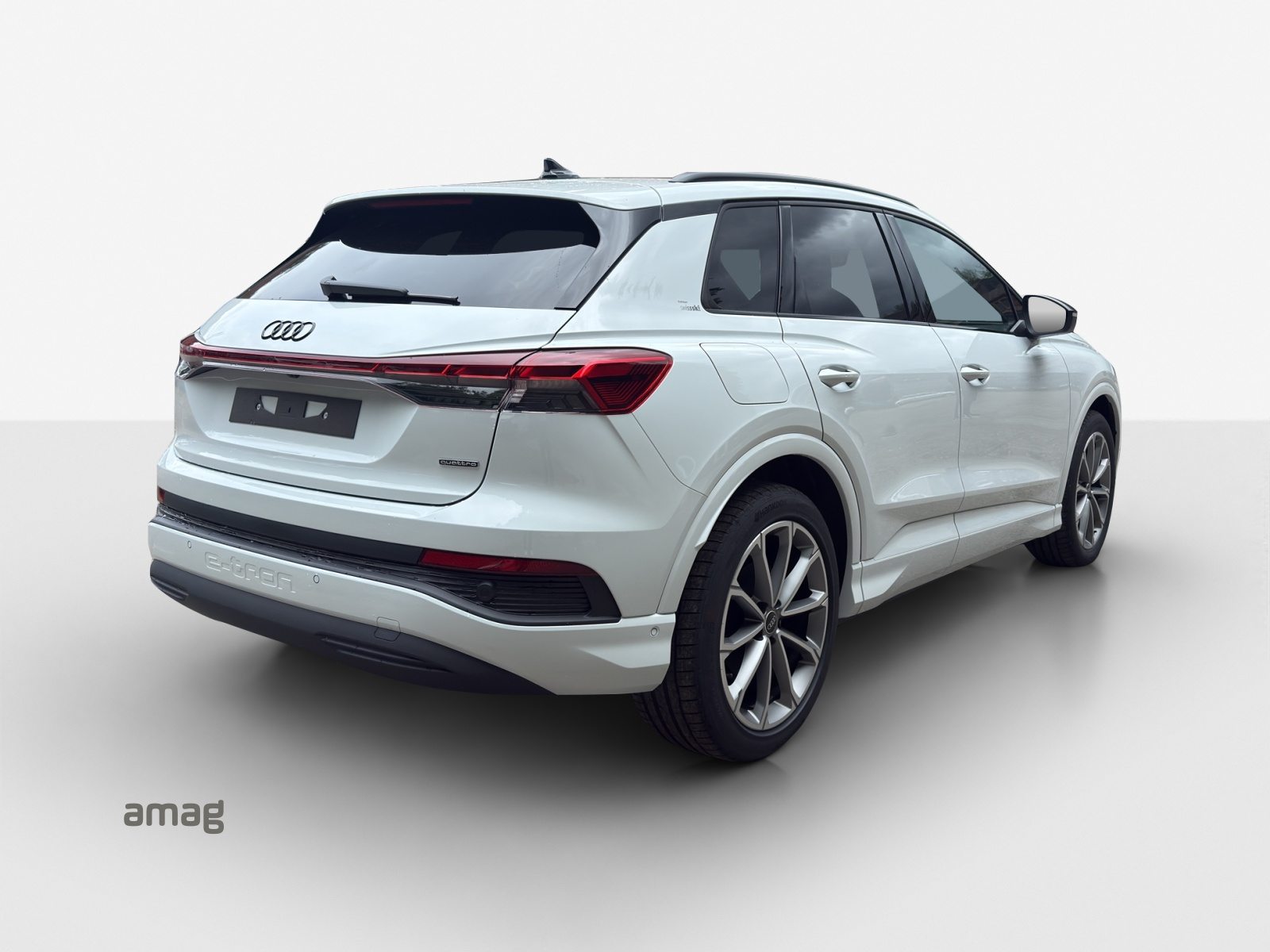 AUDI Q4 45 e-tron quattro Edition Swiss-Ski, Electric, New car, Automatic - 5