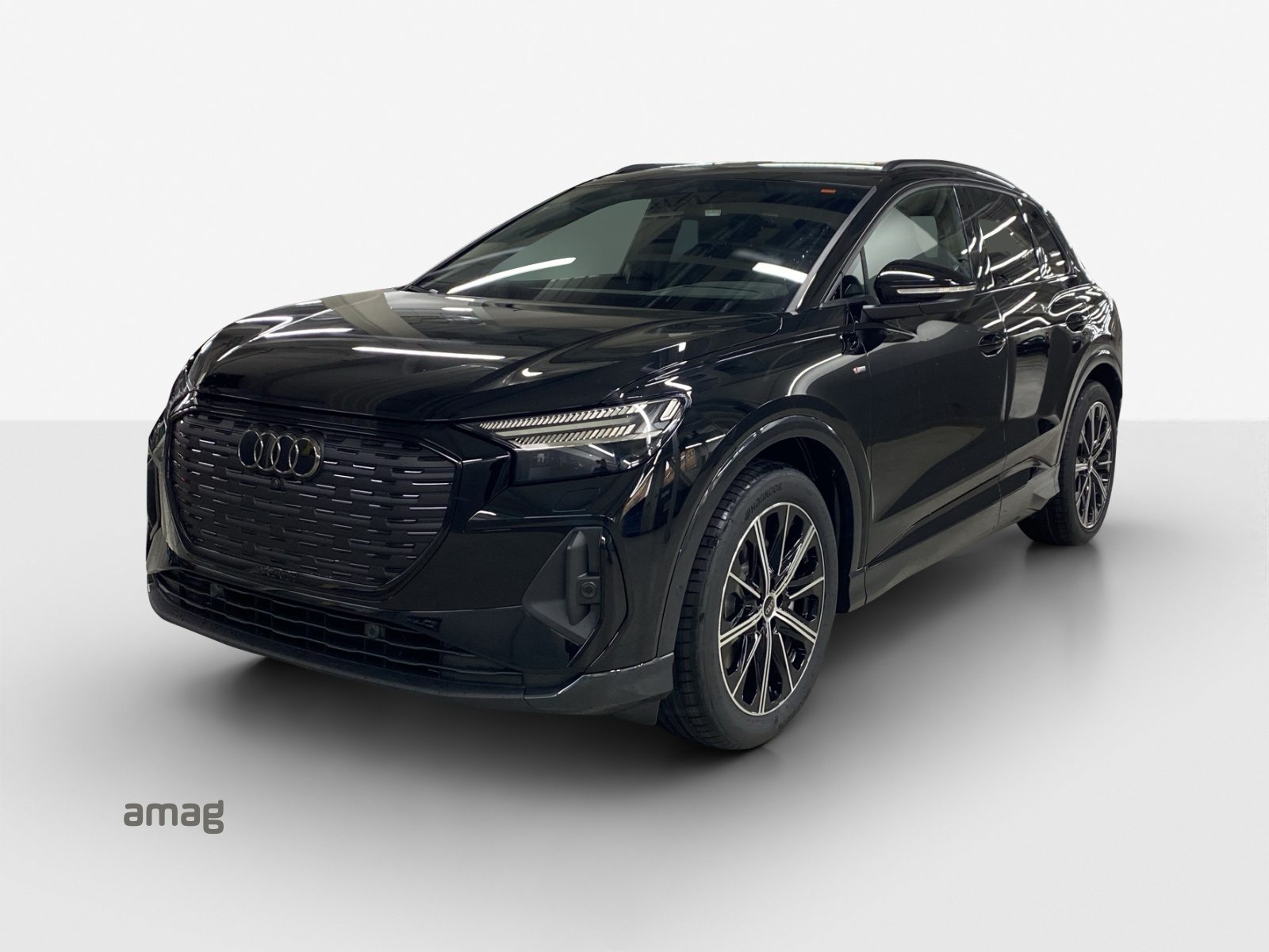 AUDI Q4 45 e-tron quattro Attraction