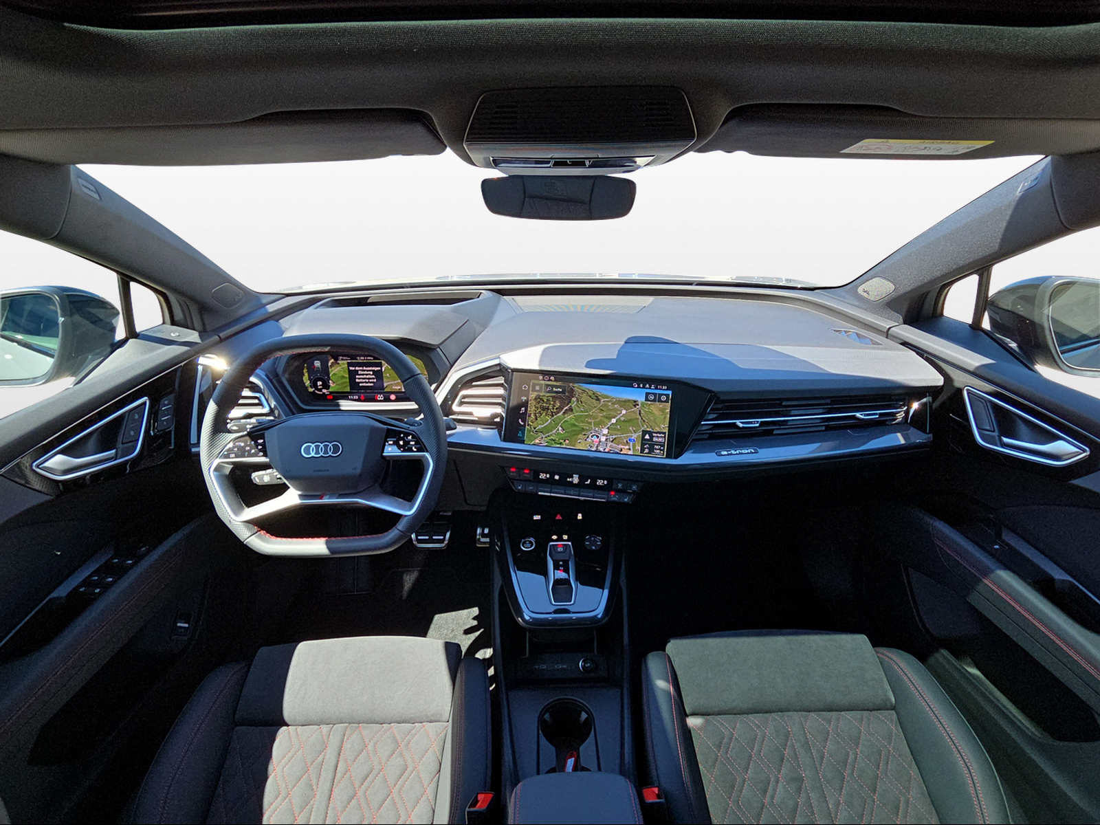 AUDI Q4 45 e-tron quattro Edition Swiss-Ski, Electric, New car, Automatic - 4