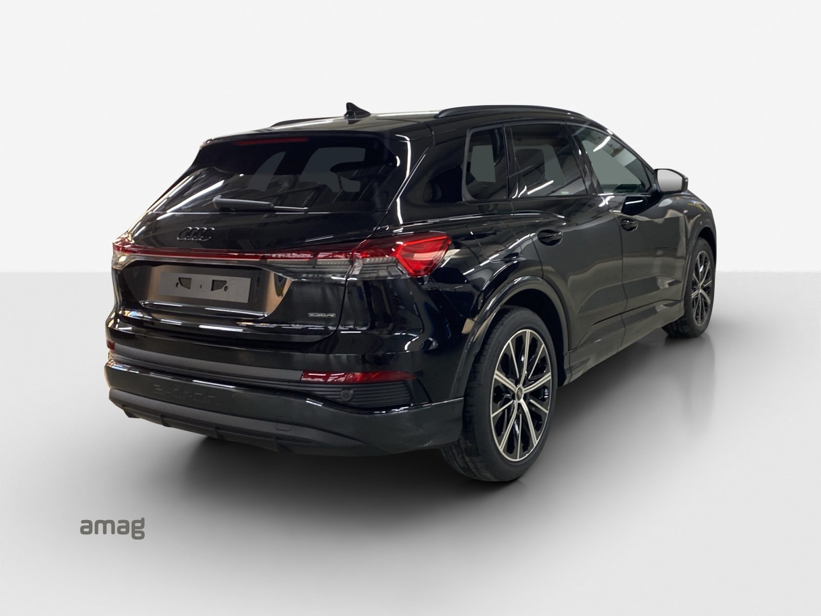 AUDI Q4 45 e-tron quattro Attraction, Électrique, Voiture nouvelle, Automatique - 5