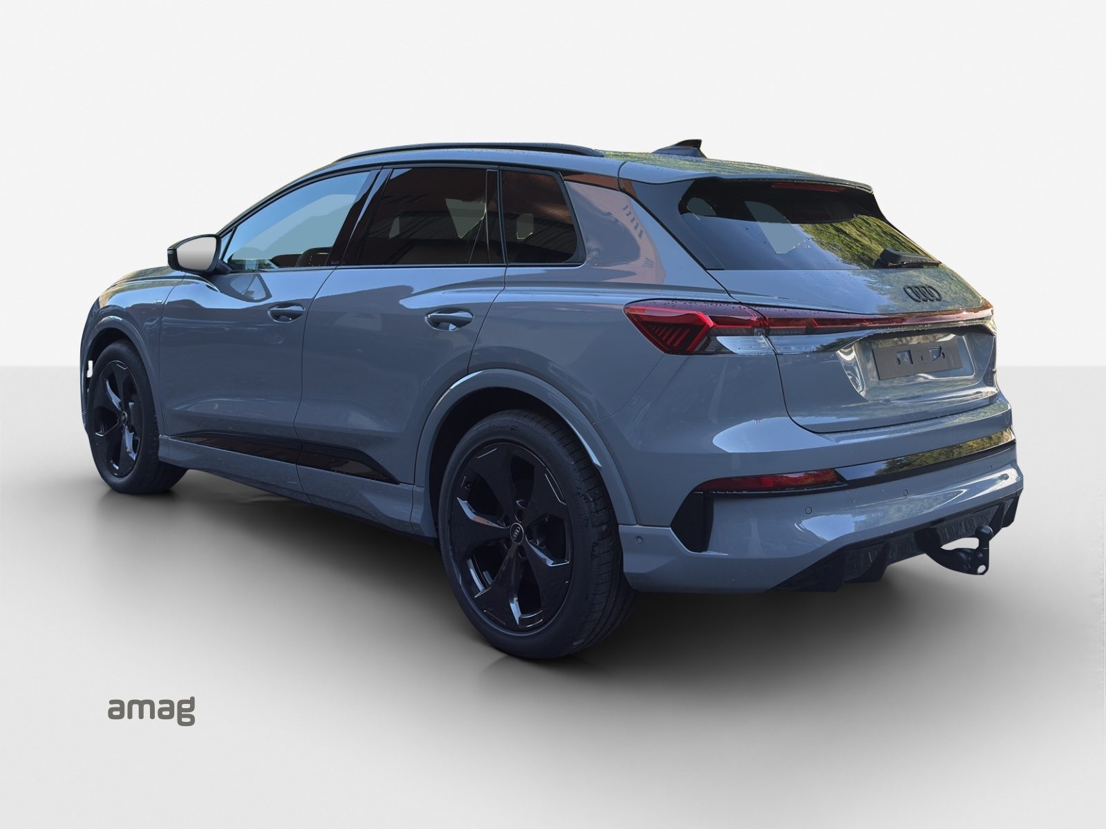 AUDI Q4 SUV e-tron quattro performance Edition Swiss-Ski, Elettrica, Auto nuove, Automatico - 3