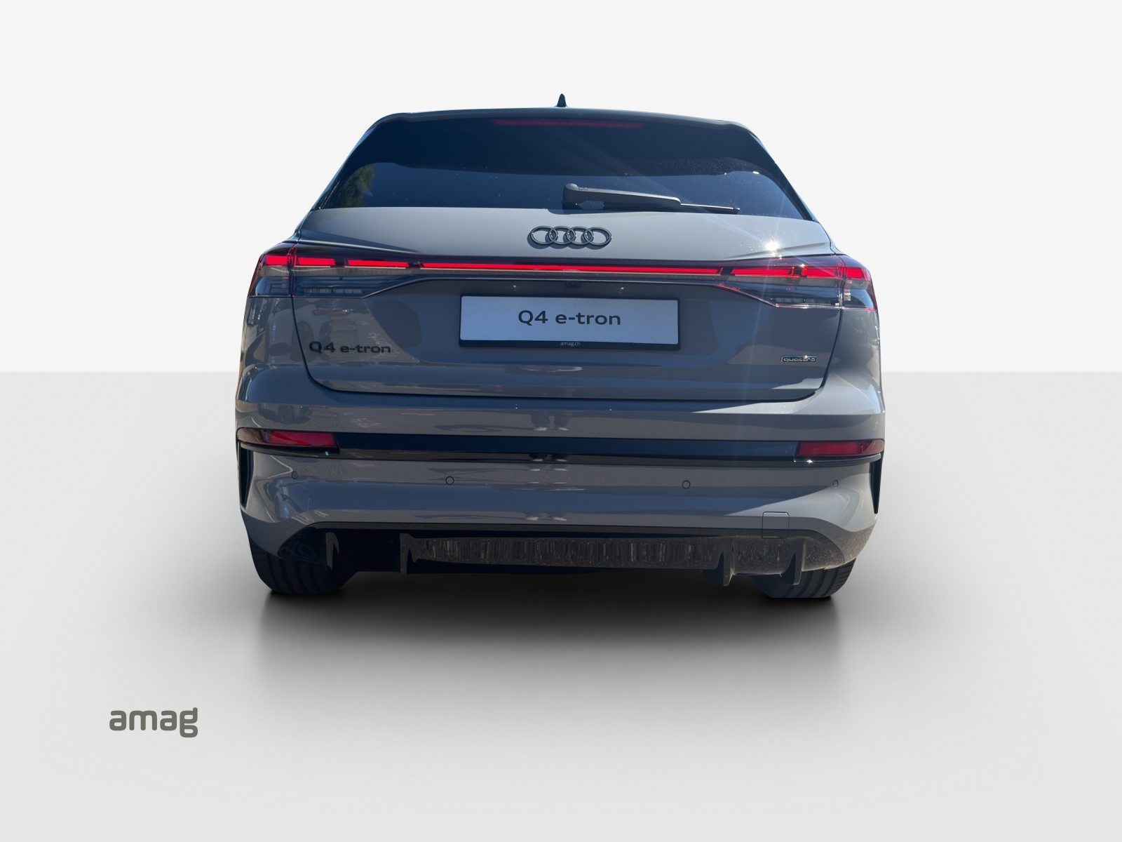 AUDI Q4 SUV e-tron quattro performance Edition Swiss-Ski, Électrique, Voiture nouvelle, Automatique - 4