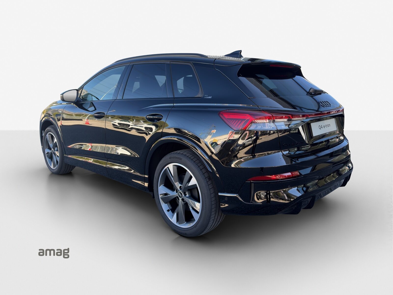 AUDI Q4 SUV e-tron quattro performance Edition Swiss-Ski, Elektro, Neuwagen, Automatik - 3