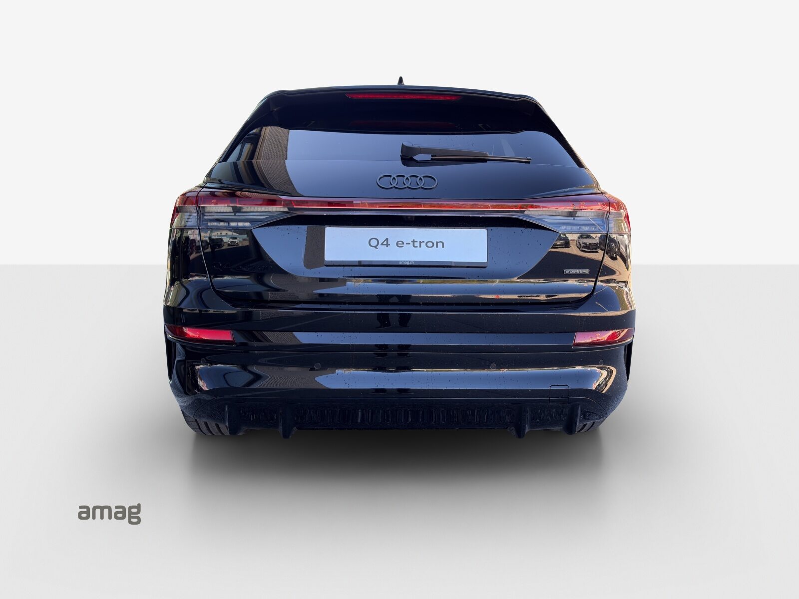AUDI Q4 SUV e-tron quattro performance Edition Swiss-Ski, Elektro, Neuwagen, Automatik - 4