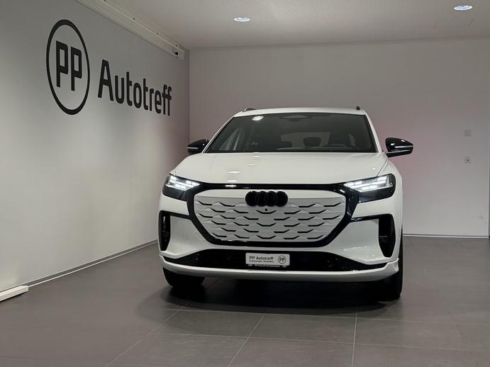 AUDI Q4 SUV e-tron quattro performance Attraction, Electric, New car, Automatic
