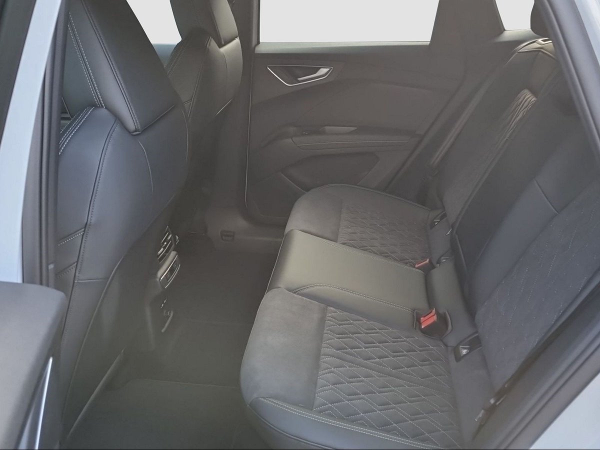 AUDI Q4 Sportback e-tron 45 quattro, Électrique, Occasion / Utilisé, Automatique - 7