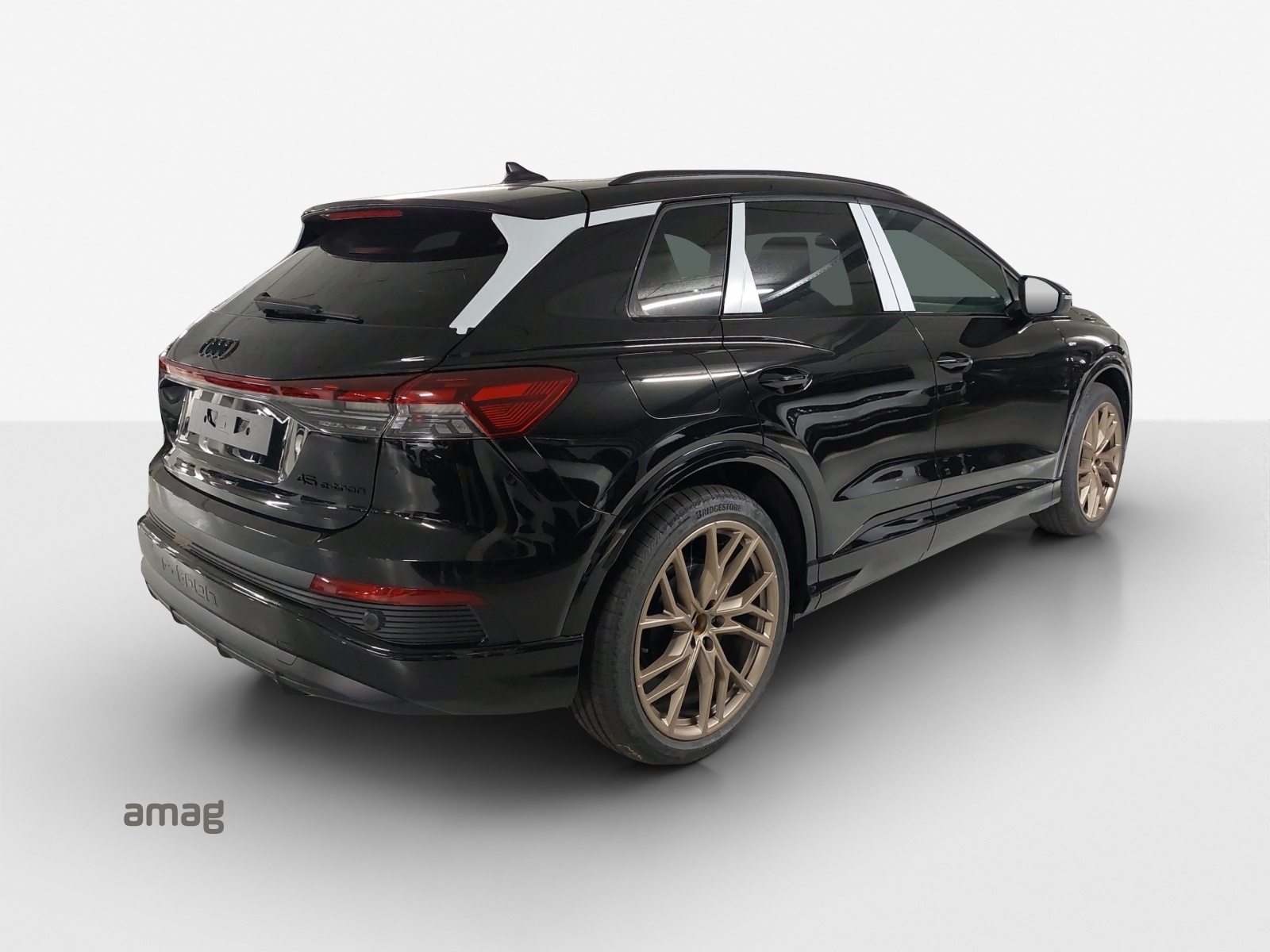 AUDI Q4 45 e-tron, Electric, Second hand / Used, Automatic - 5