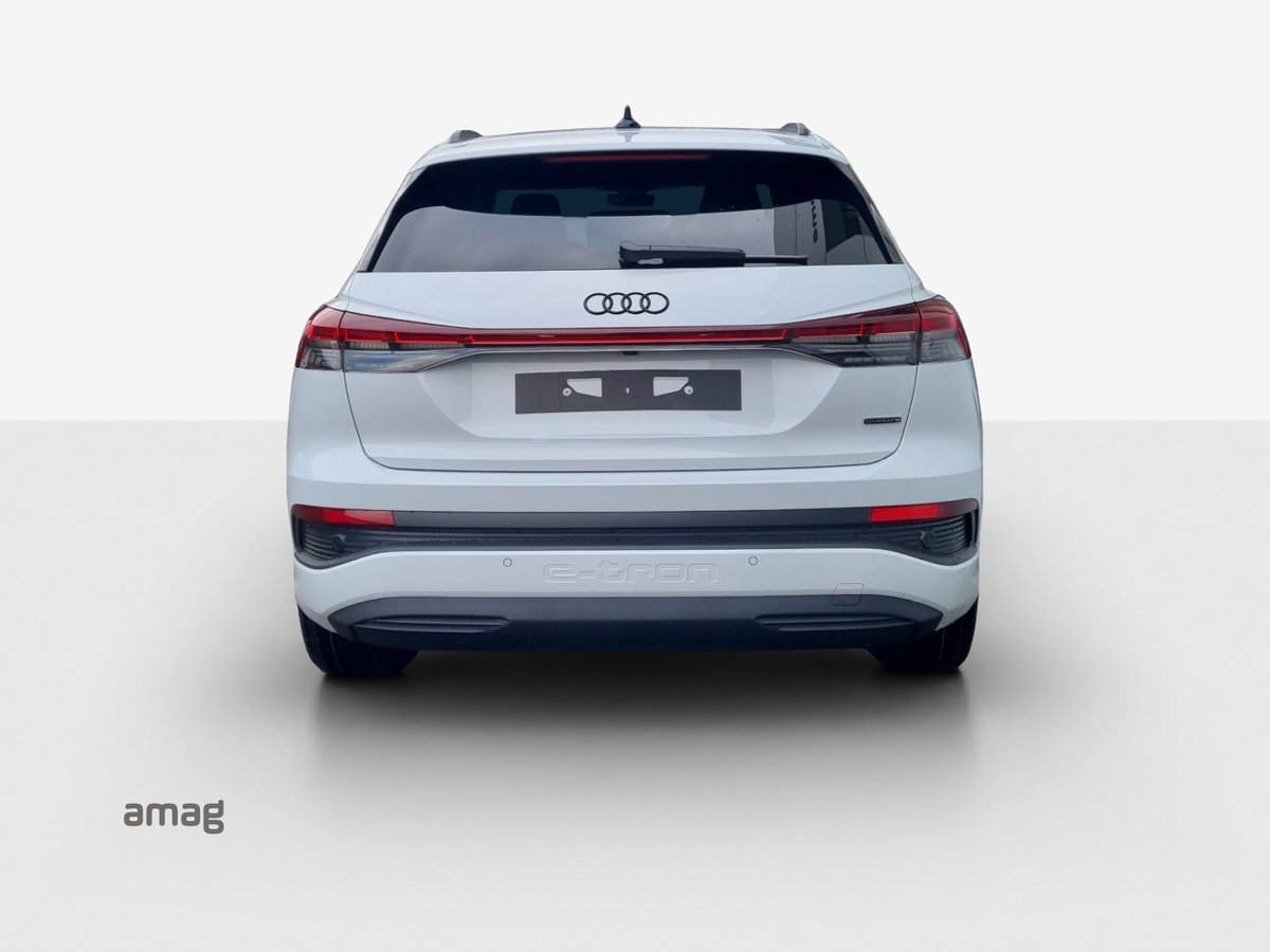 AUDI Q4 e-tron 45 Attraction quattro, Électrique, Occasion / Utilisé, Automatique - 4