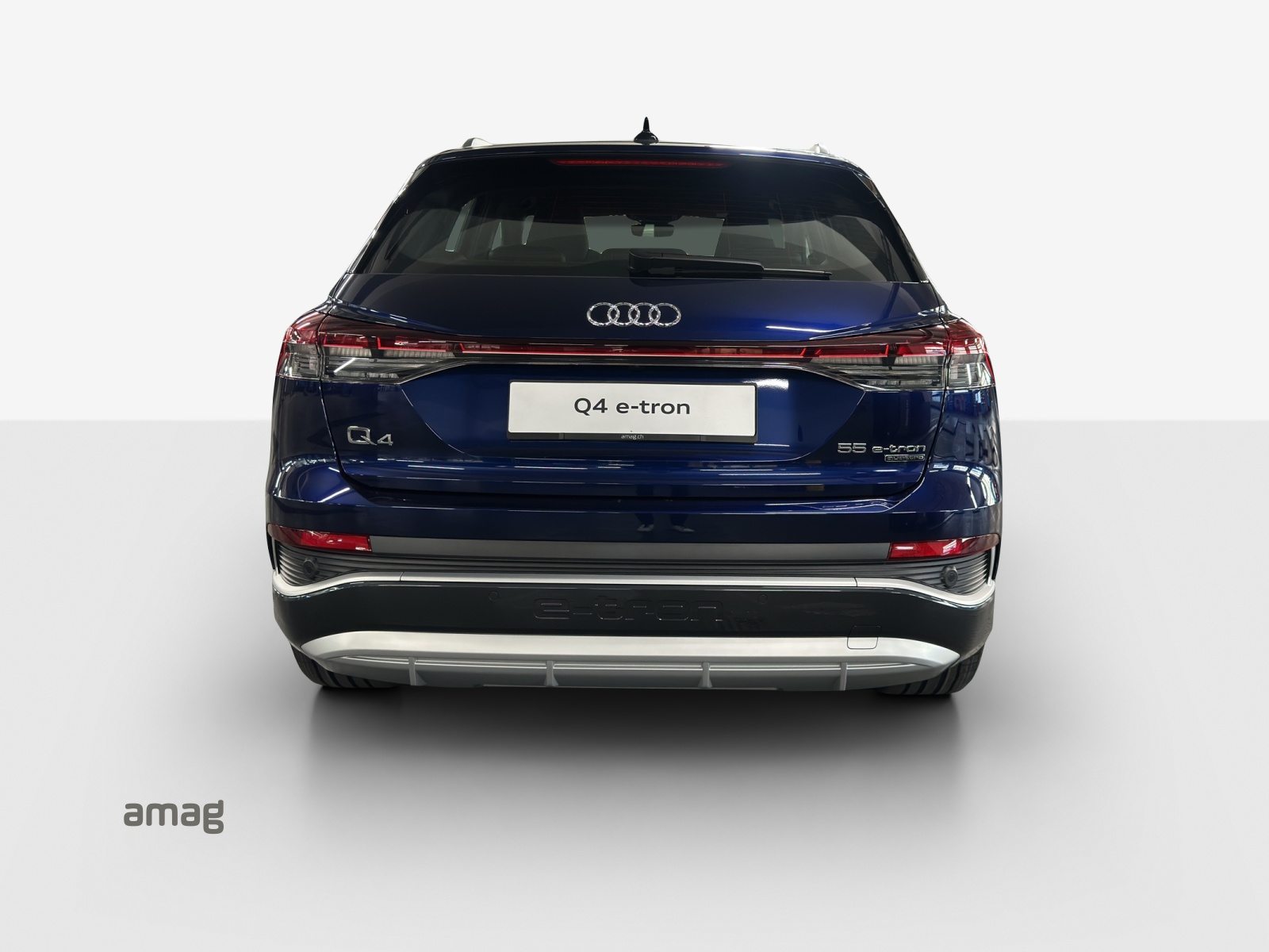 AUDI Q4 55 e-tron quattro, Electric, Second hand / Used, Automatic - 4