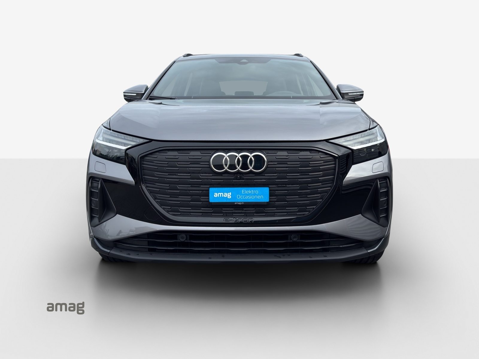 AUDI Q4 45 e-tron quattro Attraction, Elektro, Occasion / Gebraucht, Automatik - 7