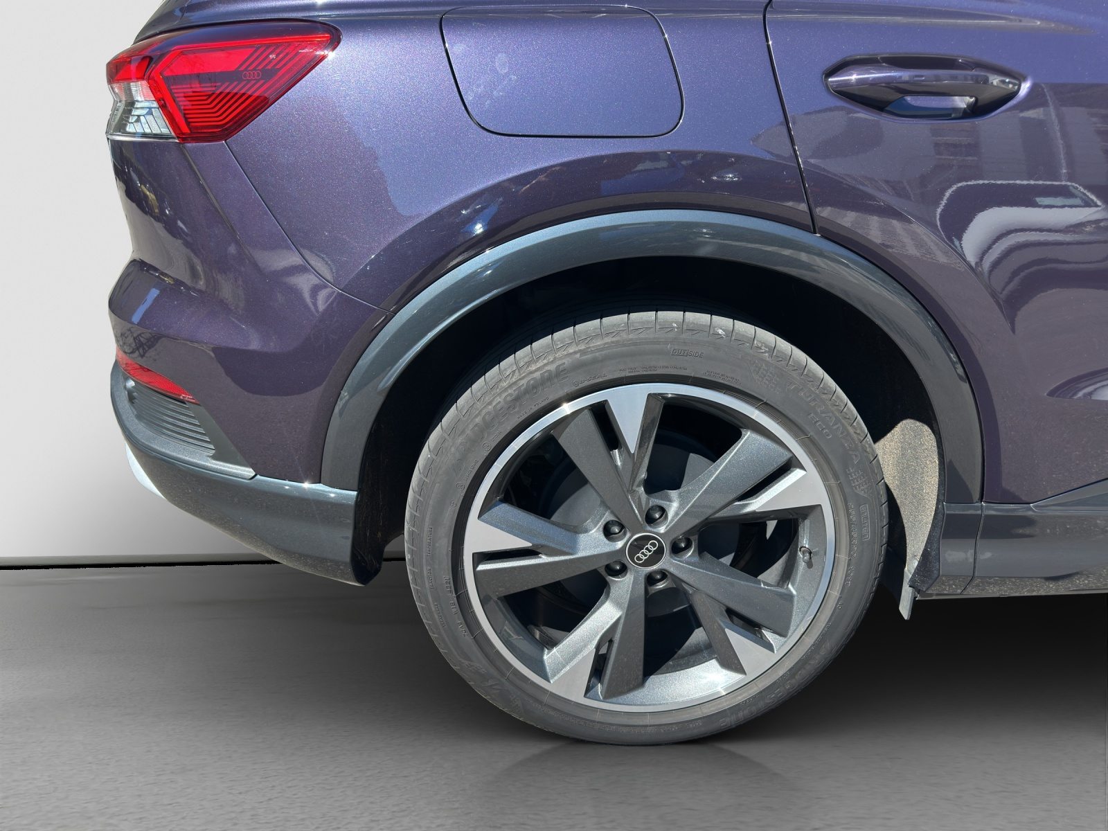 AUDI Q4 35 e-tron, Électrique, Occasion / Utilisé, Automatique - 5