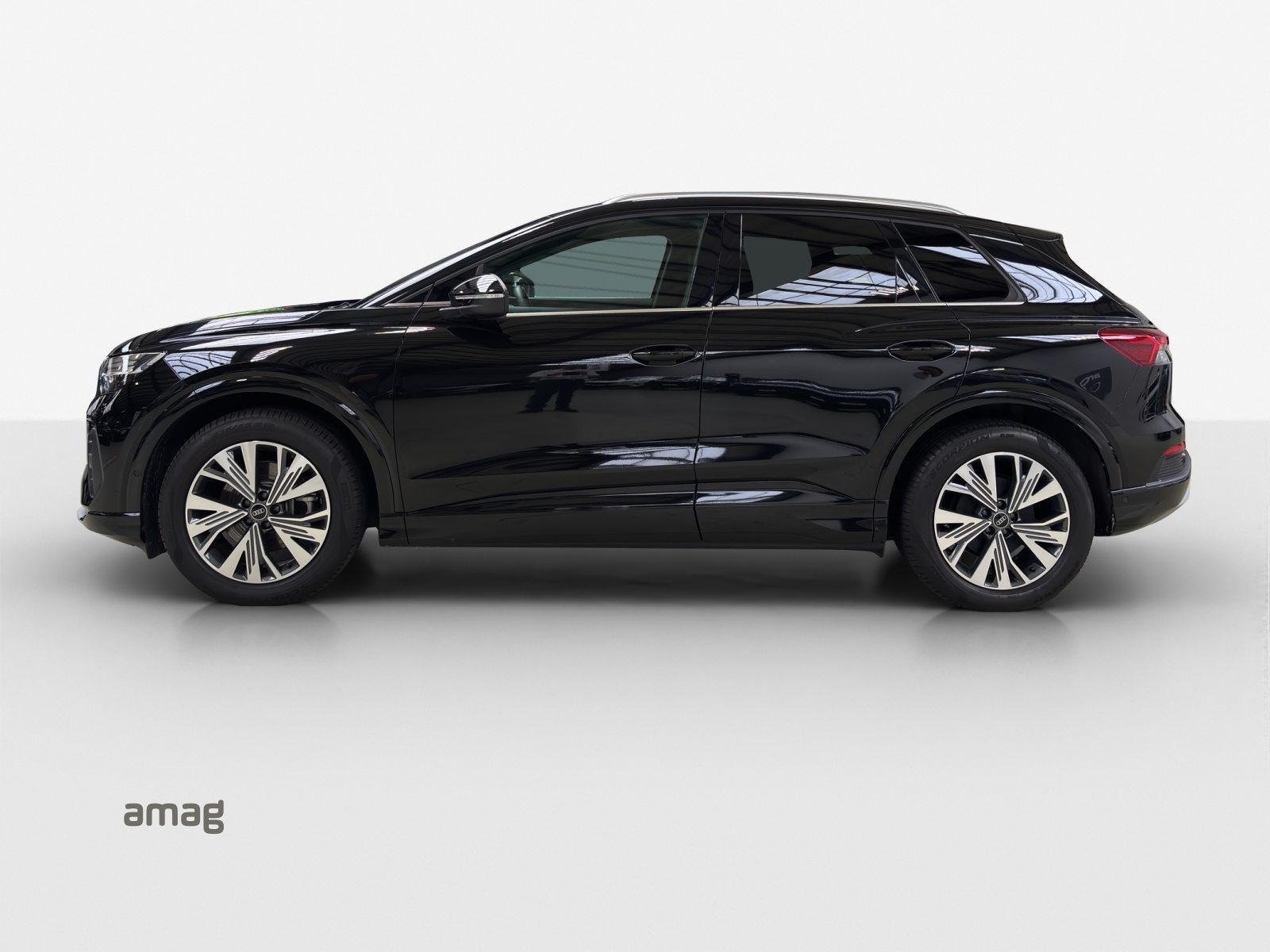 AUDI Q4 35 e-tron, Électrique, Occasion / Utilisé, Automatique - 3