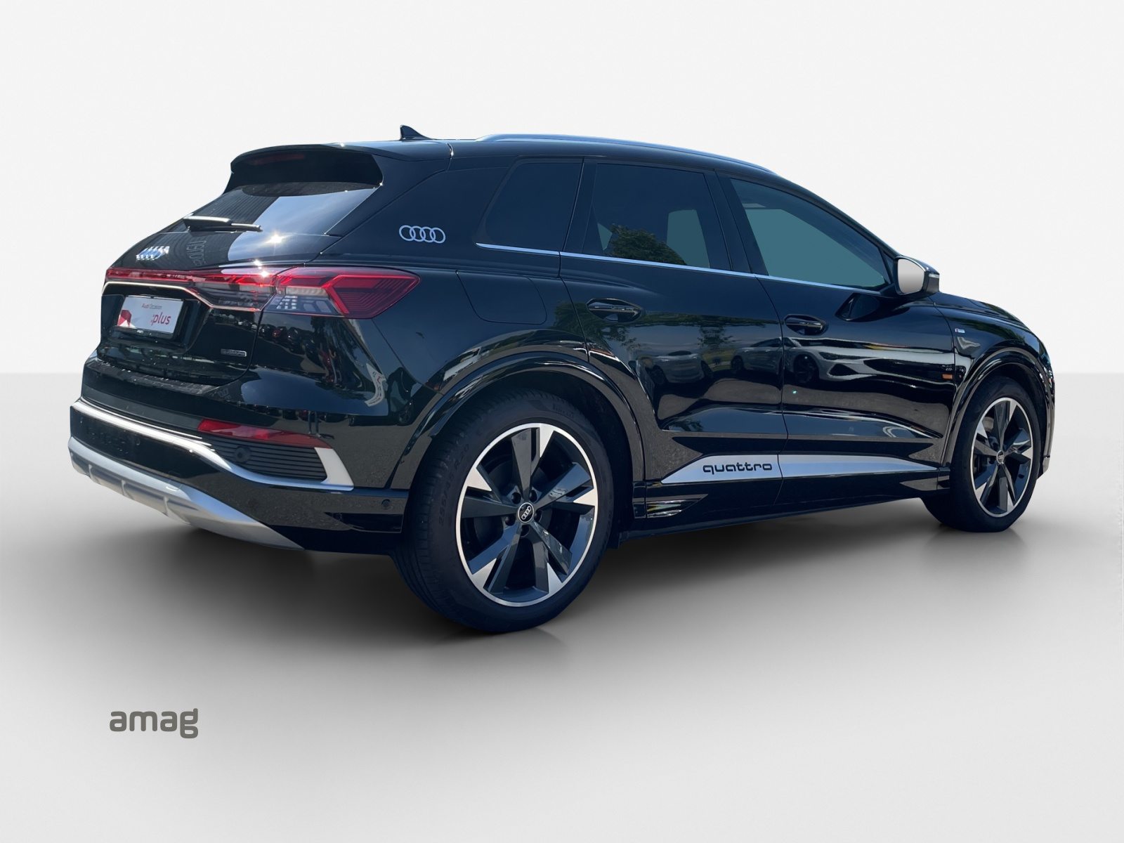 AUDI Q4 50 e-tron quattro, Électrique, Occasion / Utilisé, Automatique - 7
