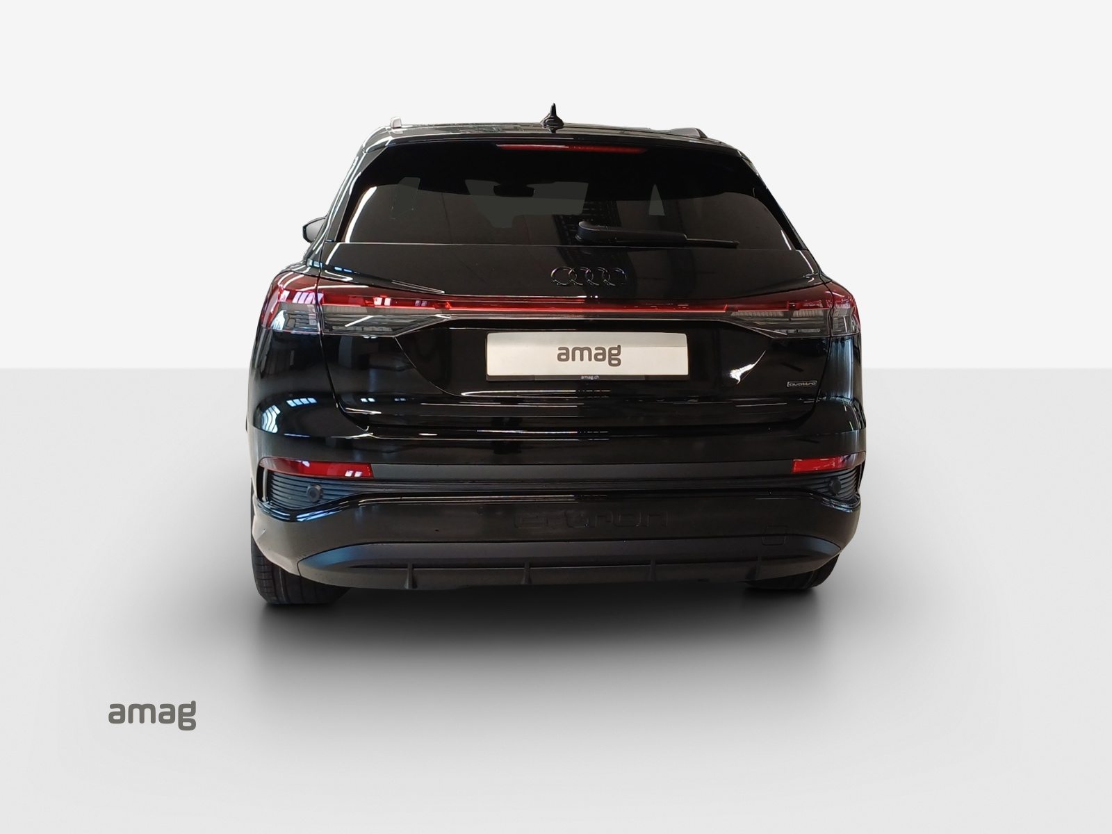 AUDI Q4 45 e-tron quattro Edition Swiss-Ski, Elettrica, Occasioni / Usate, Automatico - 4