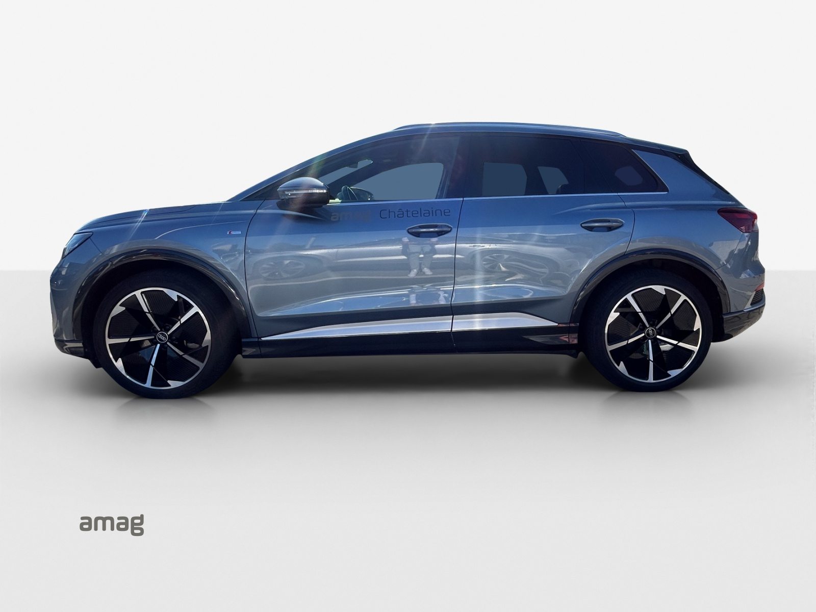 AUDI Q4 50 e-tron quattro, Elettrica, Occasioni / Usate, Automatico - 2