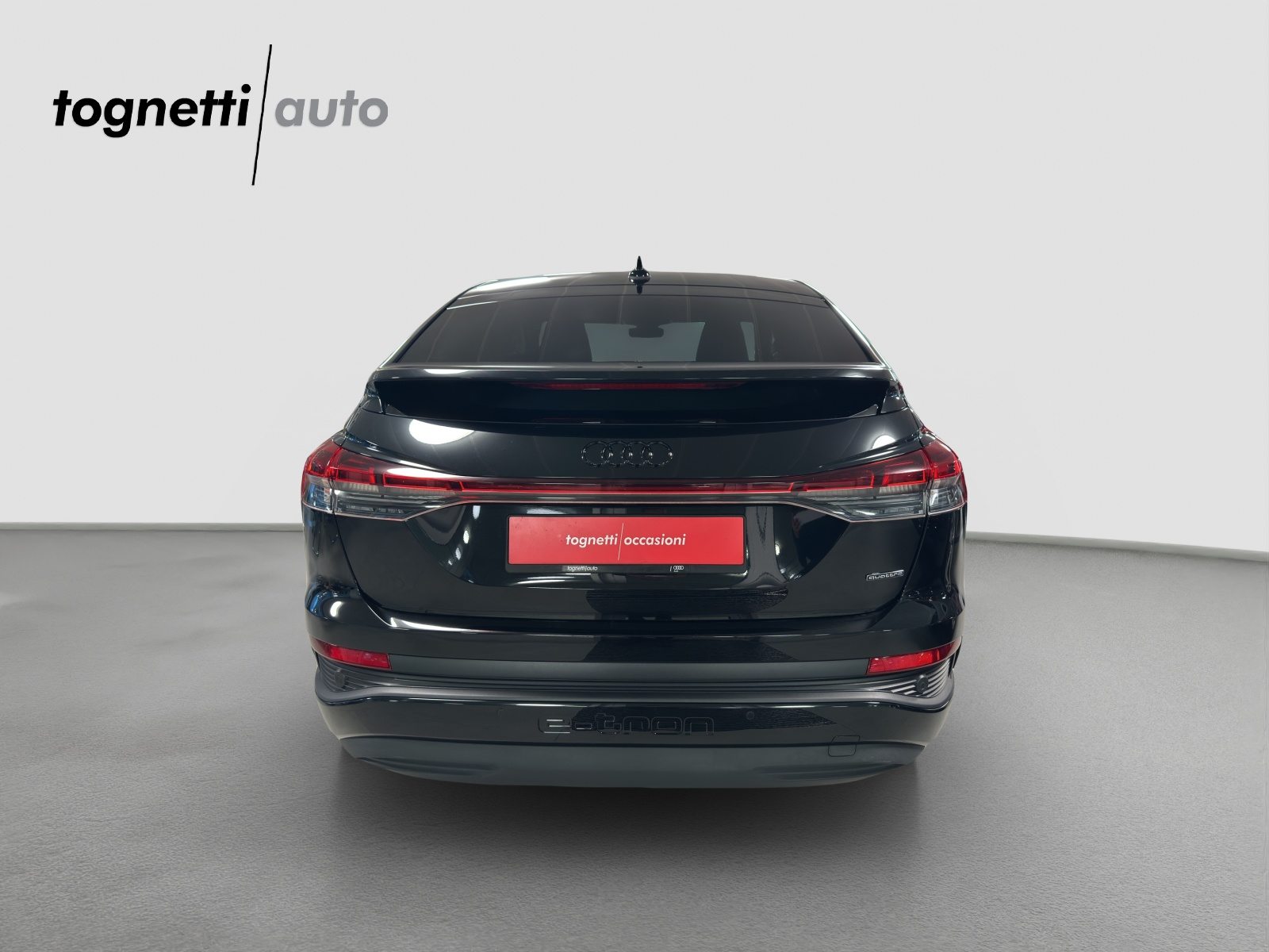 AUDI Q4 SB 50 e-tron quattro, Elektro, Occasion / Gebraucht, Automatik - 6