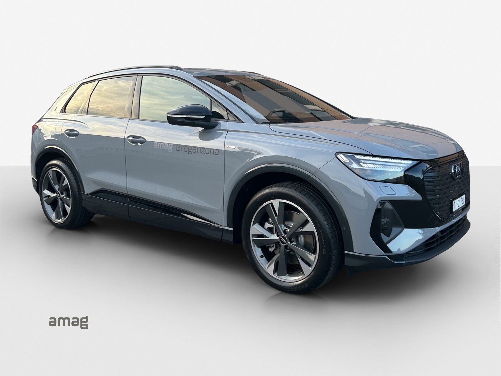AUDI Q4 45 e-tron quattro Edition Swiss-Ski, Électrique, Occasion / Utilisé, Automatique - 6