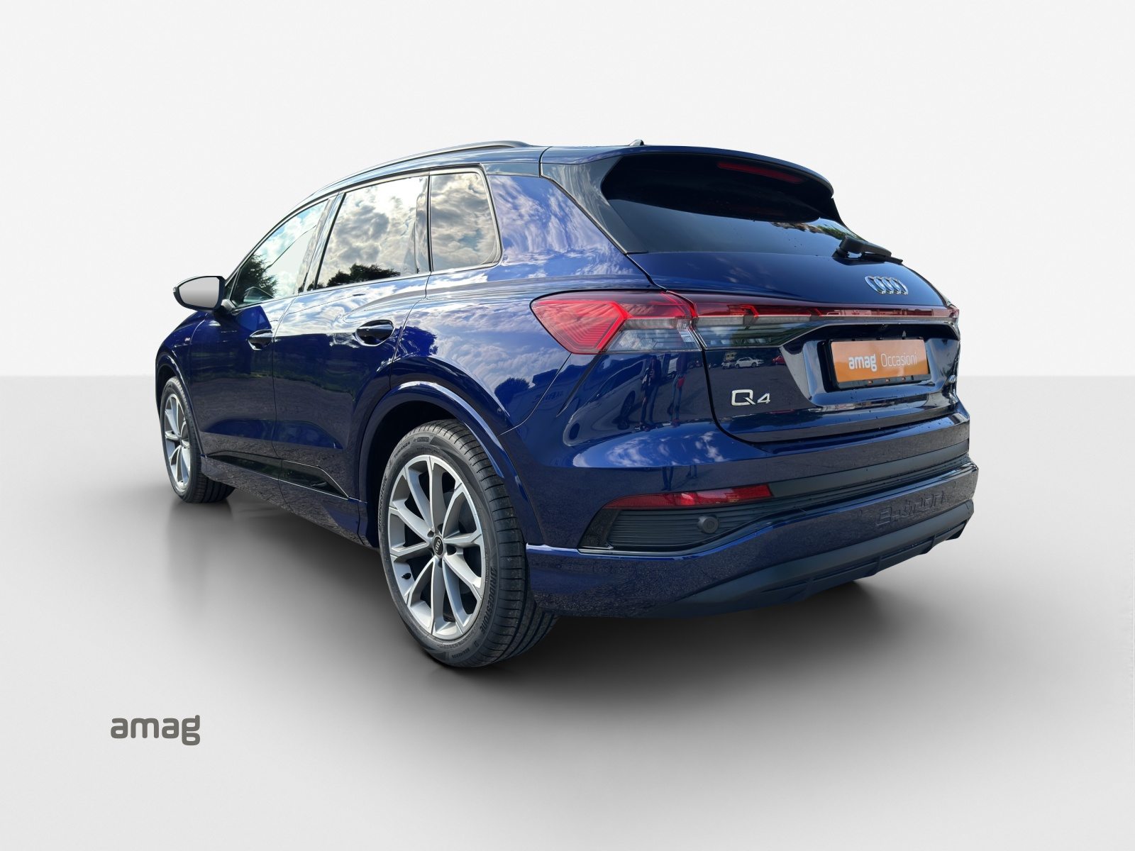 AUDI Q4 40 e-tron, Elektro, Occasion / Gebraucht, Automatik - 4