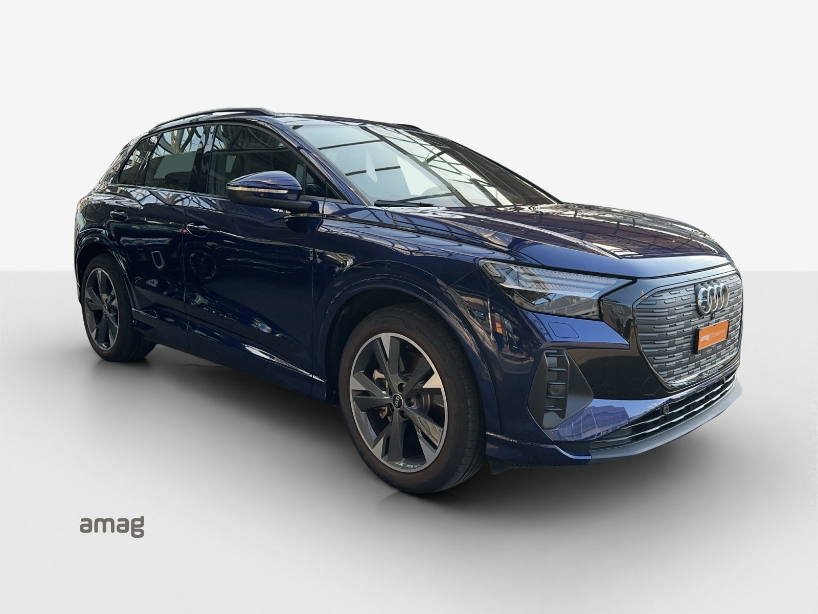 AUDI Q4 40 e-tron, Elektro, Occasion / Gebraucht, Automatik - 7