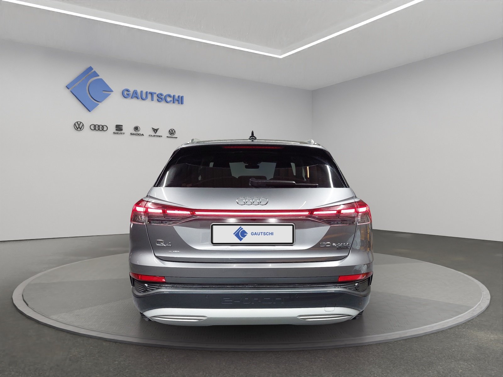 AUDI Q4 e-tron 50 quattro, Elektro, Occasion / Gebraucht, Automatik - 4