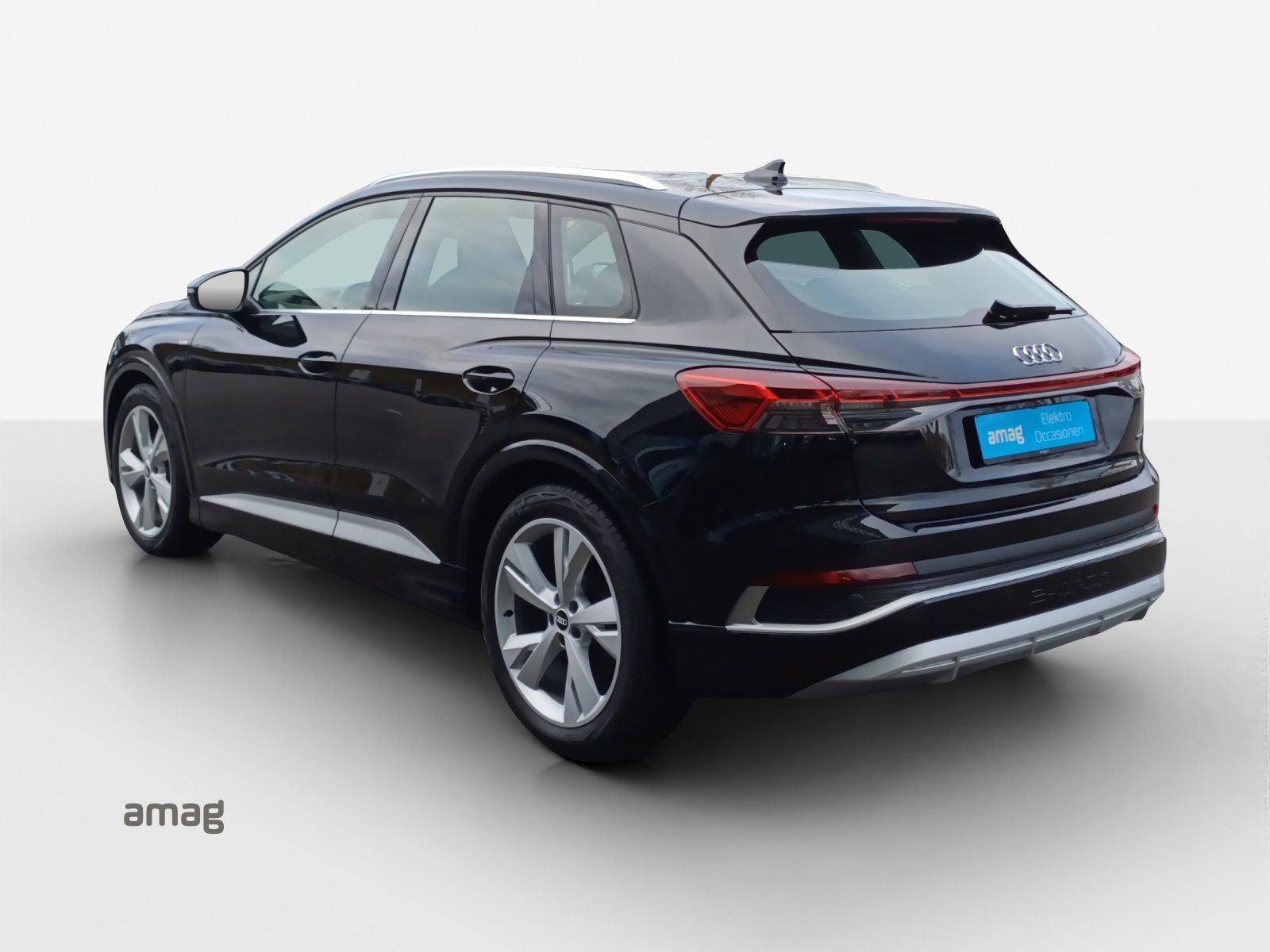 AUDI Q4 50 e-tron quattro, Elektro, Occasion / Gebraucht, Automatik - 3