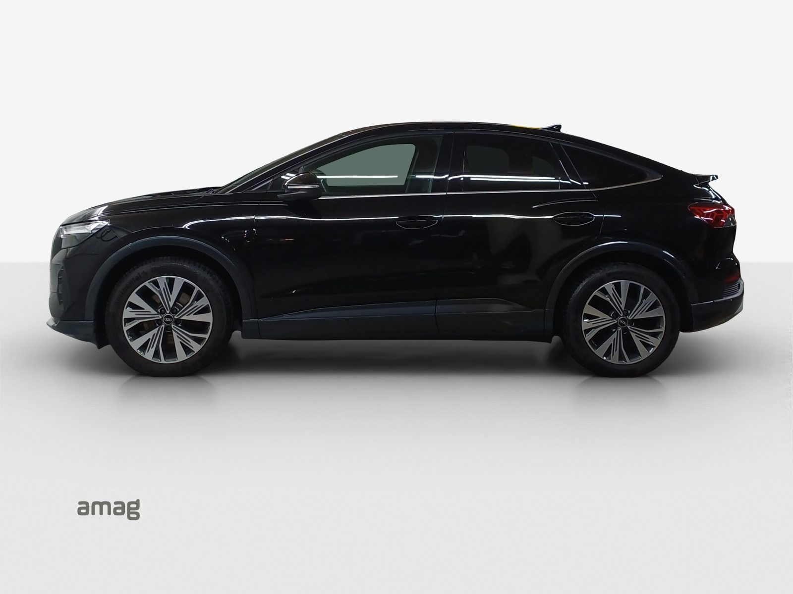 AUDI Q4 SB 35 e-tron, Elektro, Occasion / Gebraucht, Automatik - 2