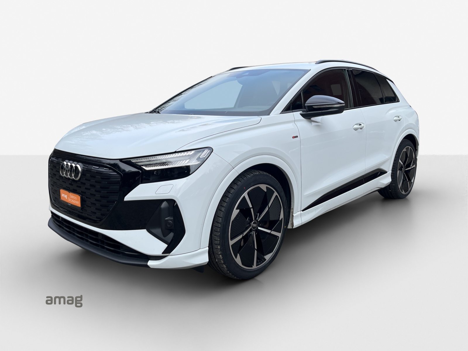 AUDI Q4 50 e-tron quattro