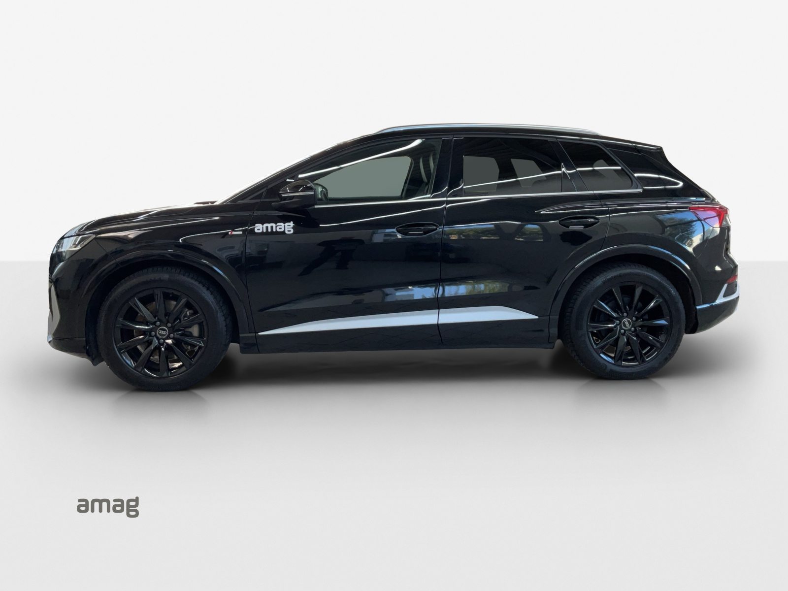 AUDI Q4 50 e-tron quattro, Elettrica, Occasioni / Usate, Automatico - 2