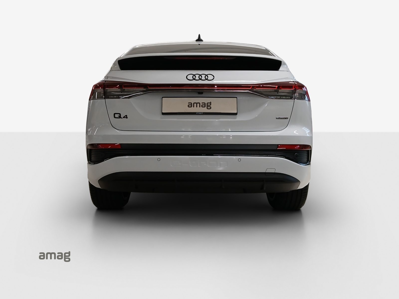 AUDI Q4 SB 45 e-tron quattro Attraction, Électrique, Occasion / Utilisé, Automatique - 4