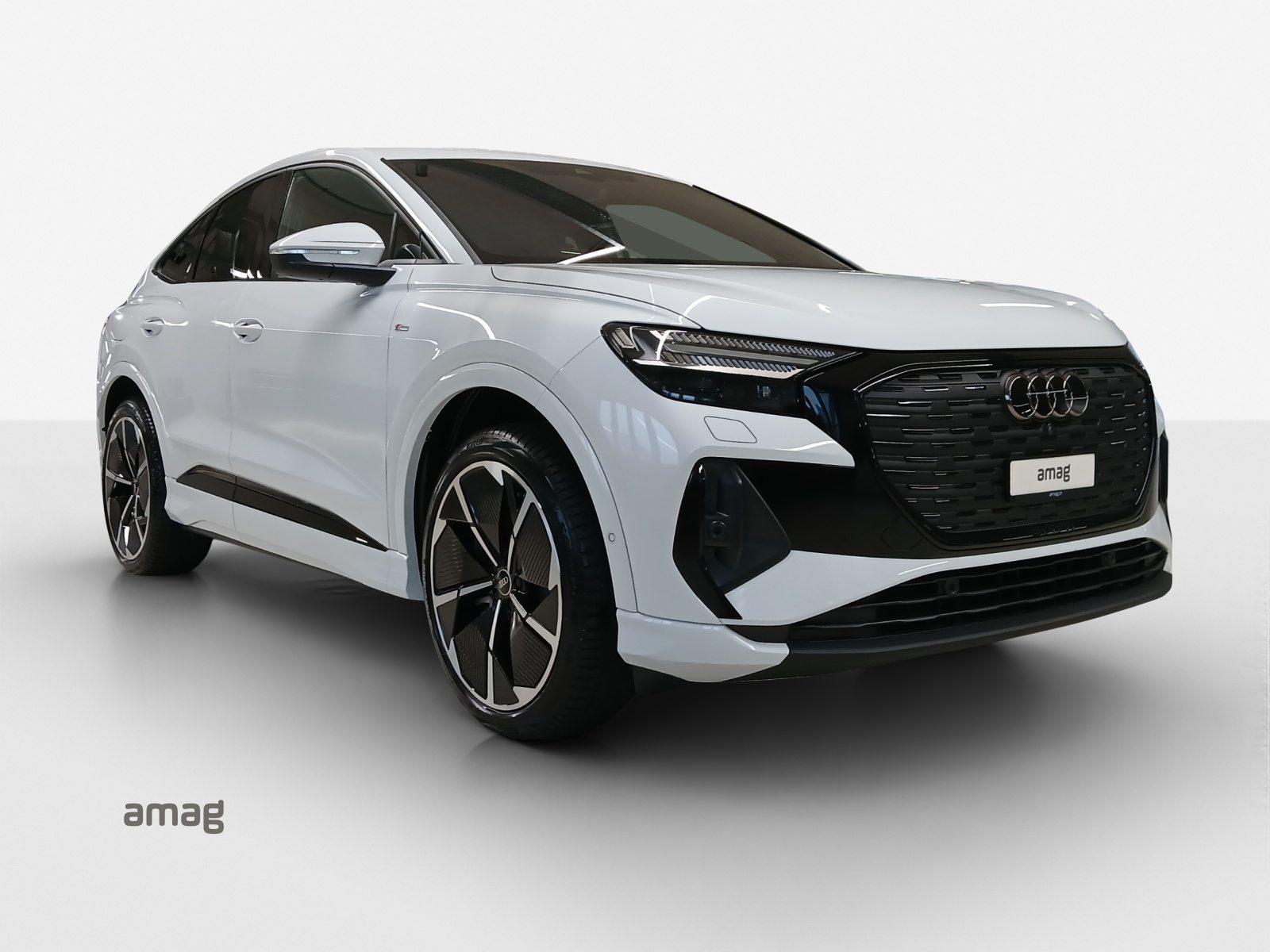 AUDI Q4 SB 45 e-tron quattro Attraction, Électrique, Occasion / Utilisé, Automatique - 6