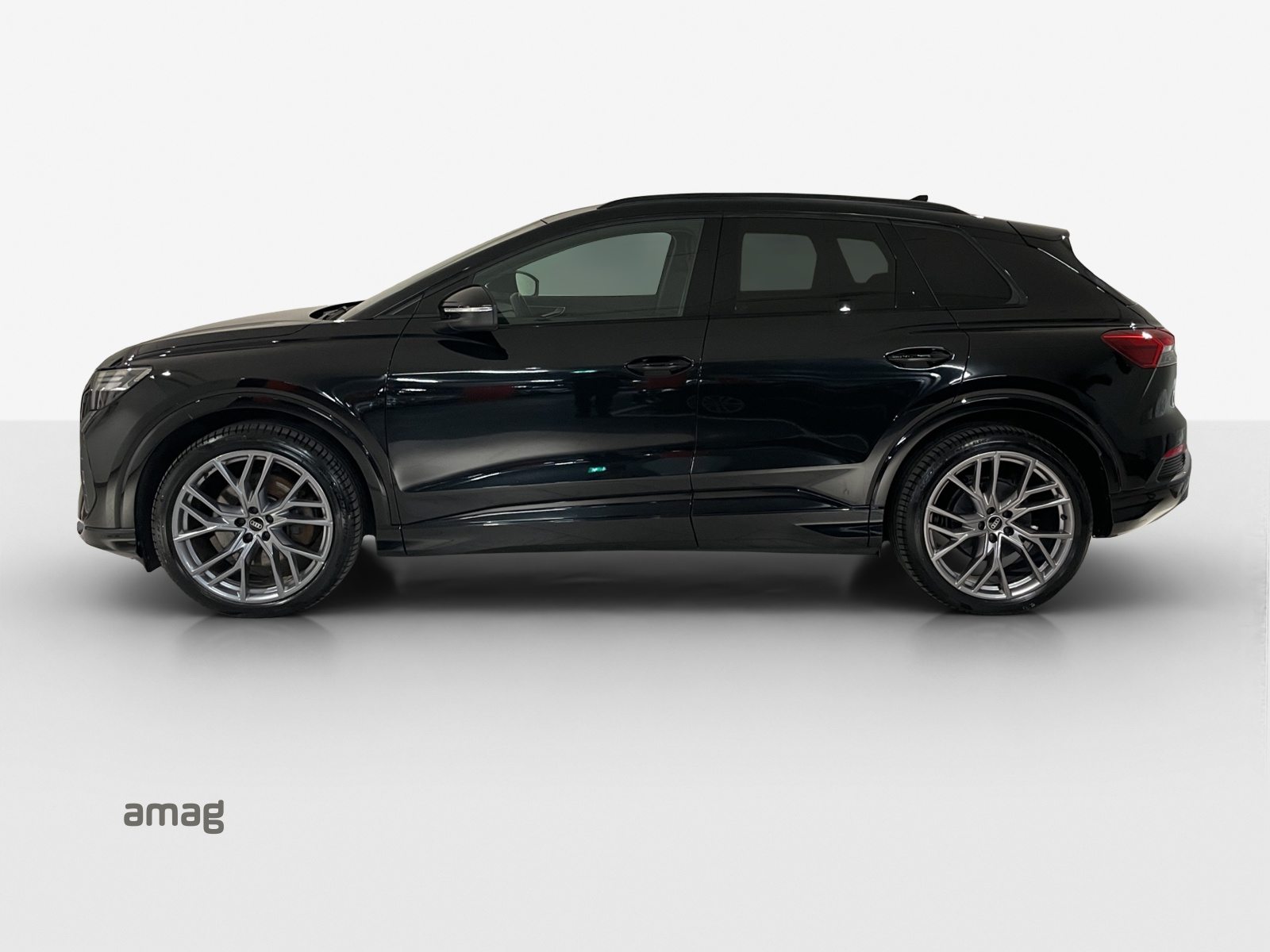 AUDI Q4 50 e-tron quattro, Électrique, Occasion / Utilisé, Automatique - 2
