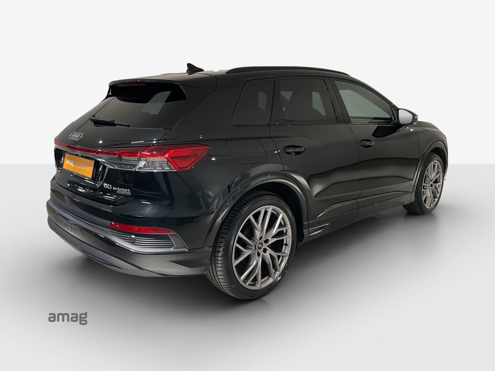 AUDI Q4 50 e-tron quattro, Électrique, Occasion / Utilisé, Automatique - 6