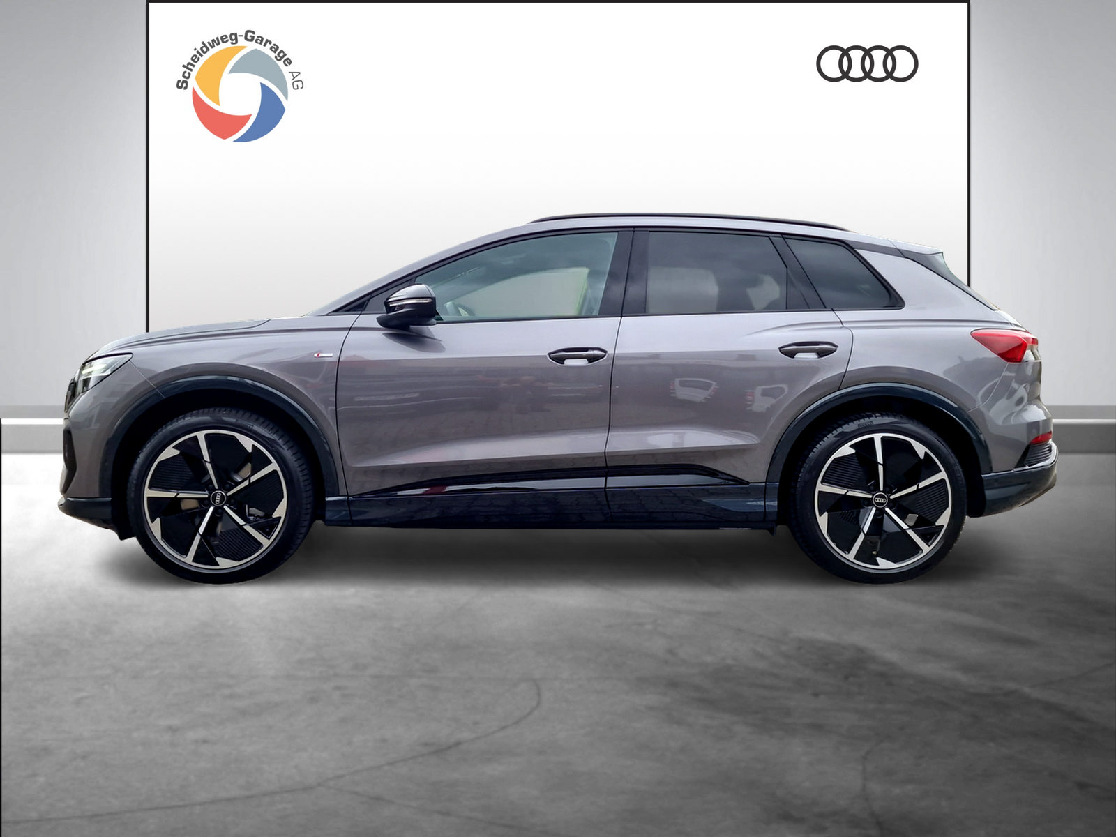AUDI Q4 45 e-tron quattro Edition Swiss-Ski, Elettrica, Occasioni / Usate, Automatico - 3