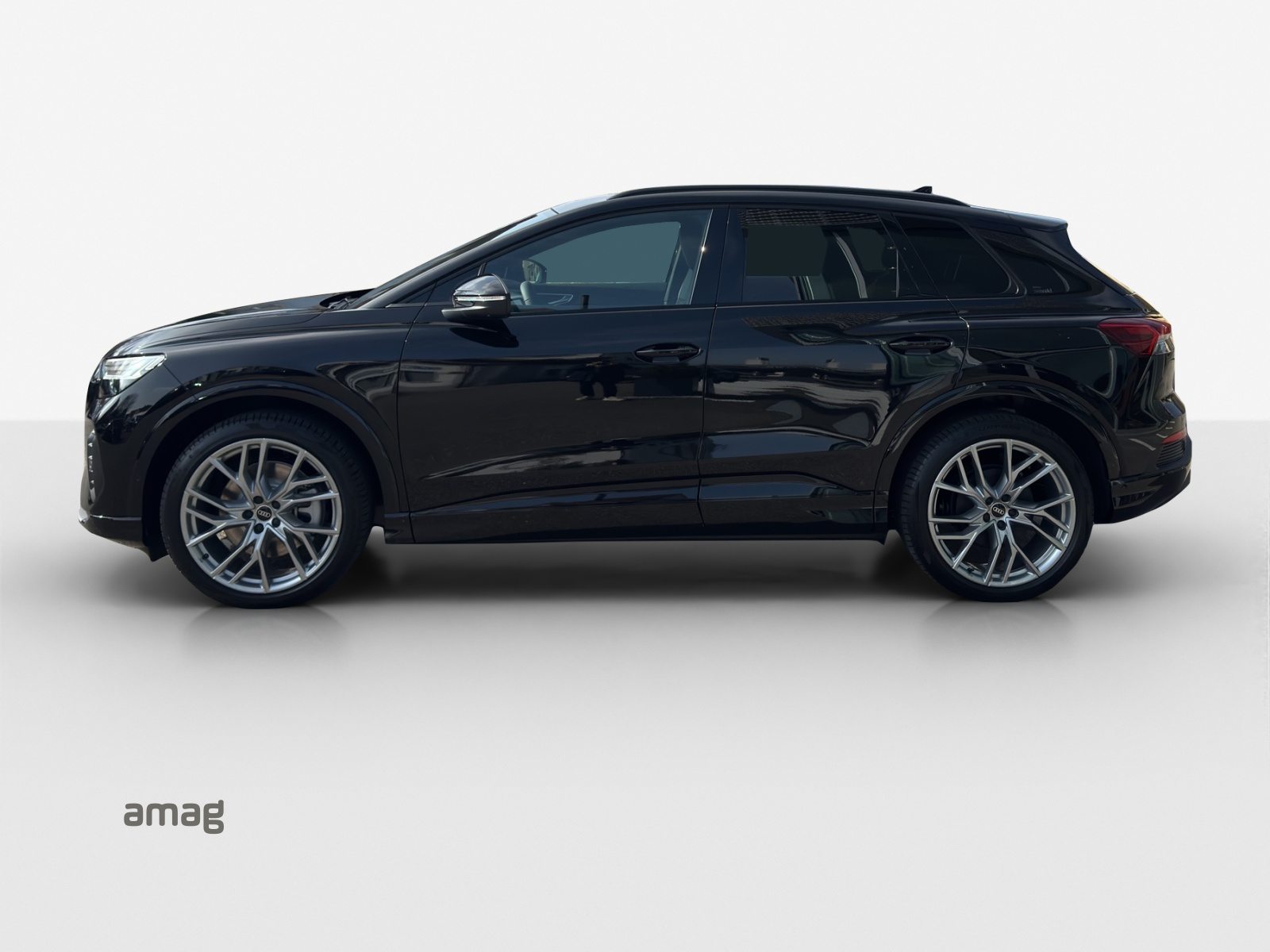 AUDI Q4 45 e-tron quattro Edition Swiss-Ski, Électrique, Occasion / Utilisé, Automatique - 2