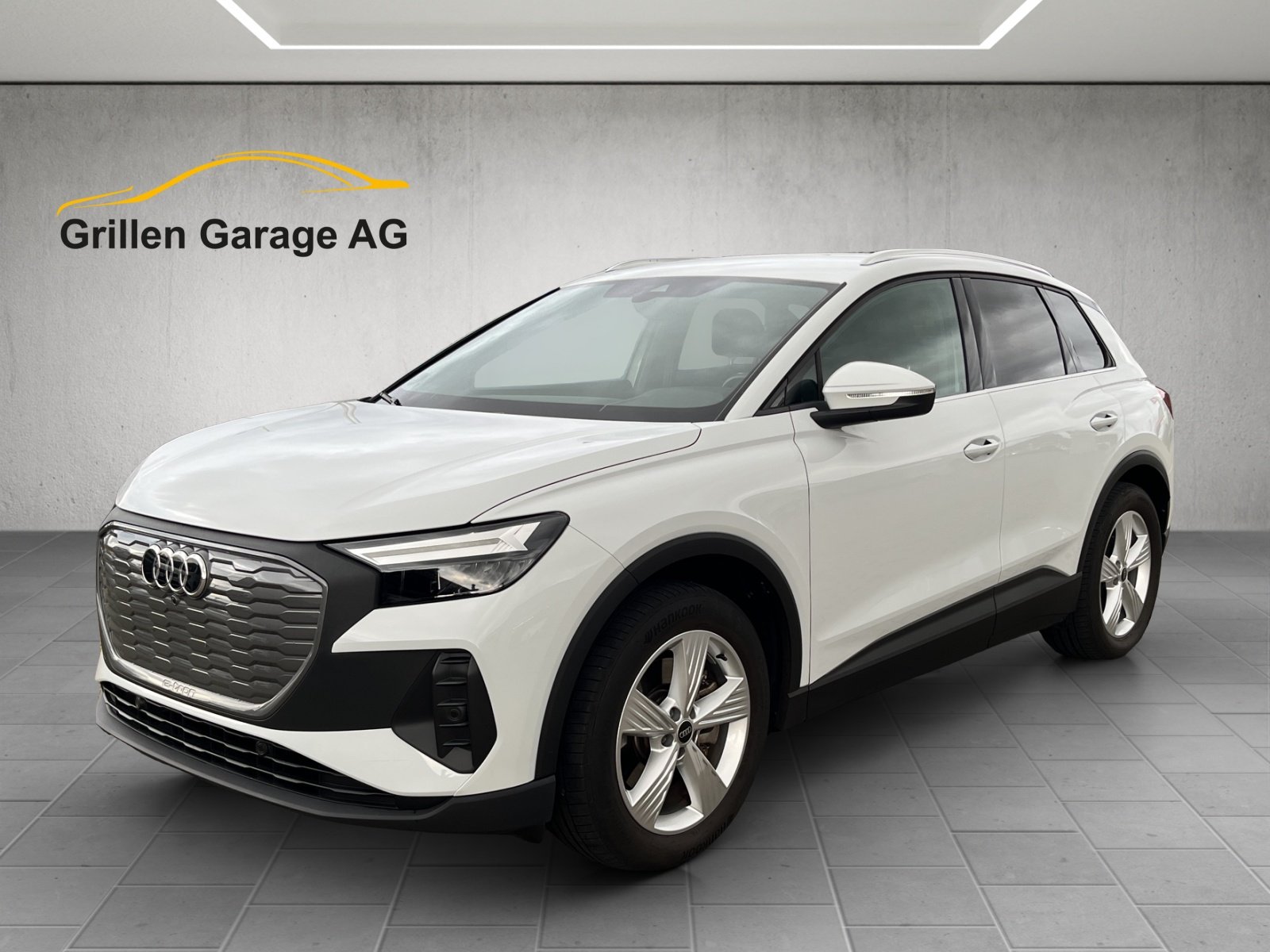 AUDI Q4 e-tron 45 quattro